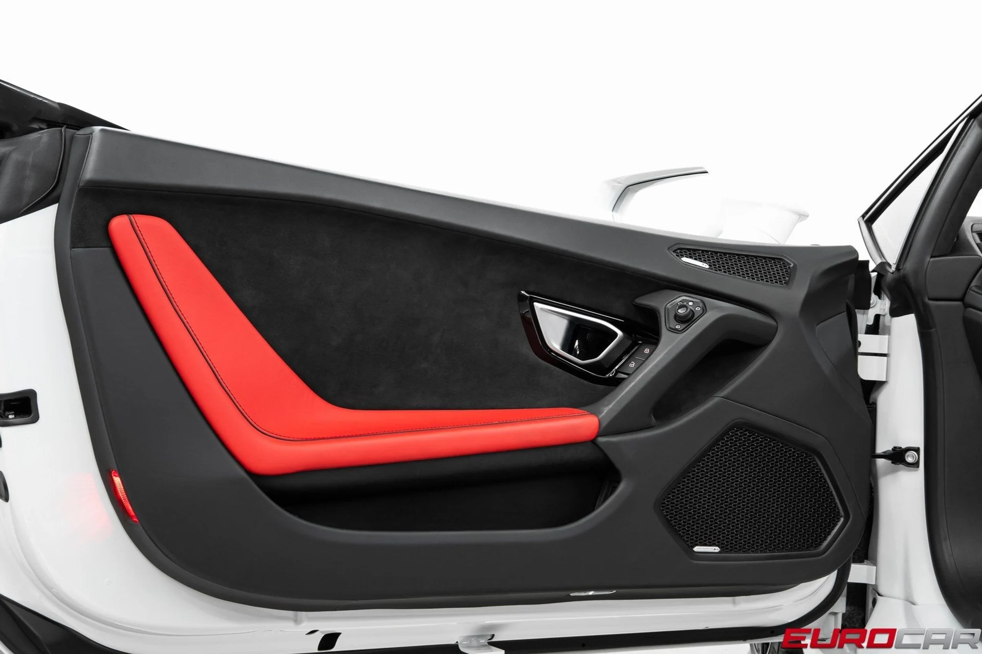 mph025_937734331_image_26_75a9892f5b