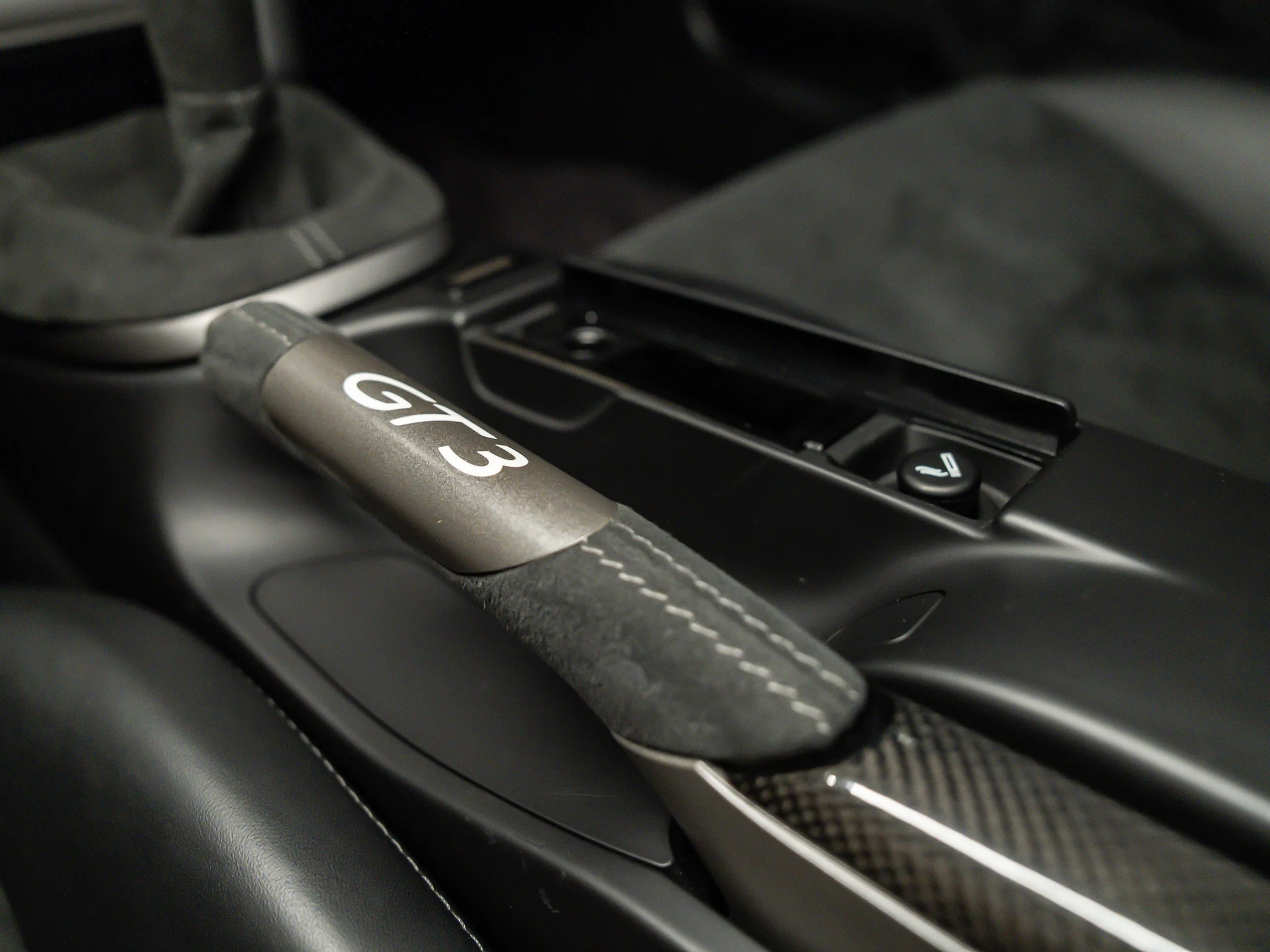mph025_944231791_26_27d4293152