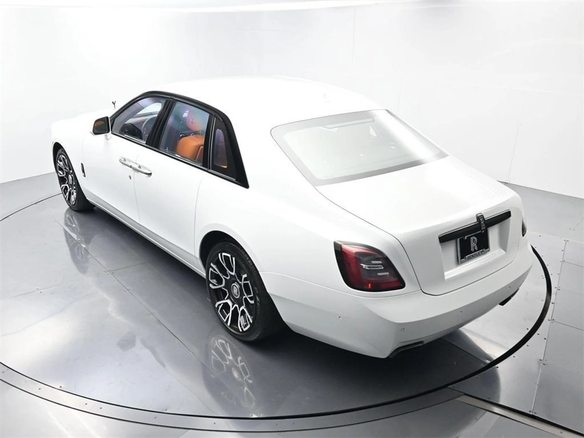 mph025_946074963_x12m7p_ua0azhdae1tsdldqpz6s_e61b599d63