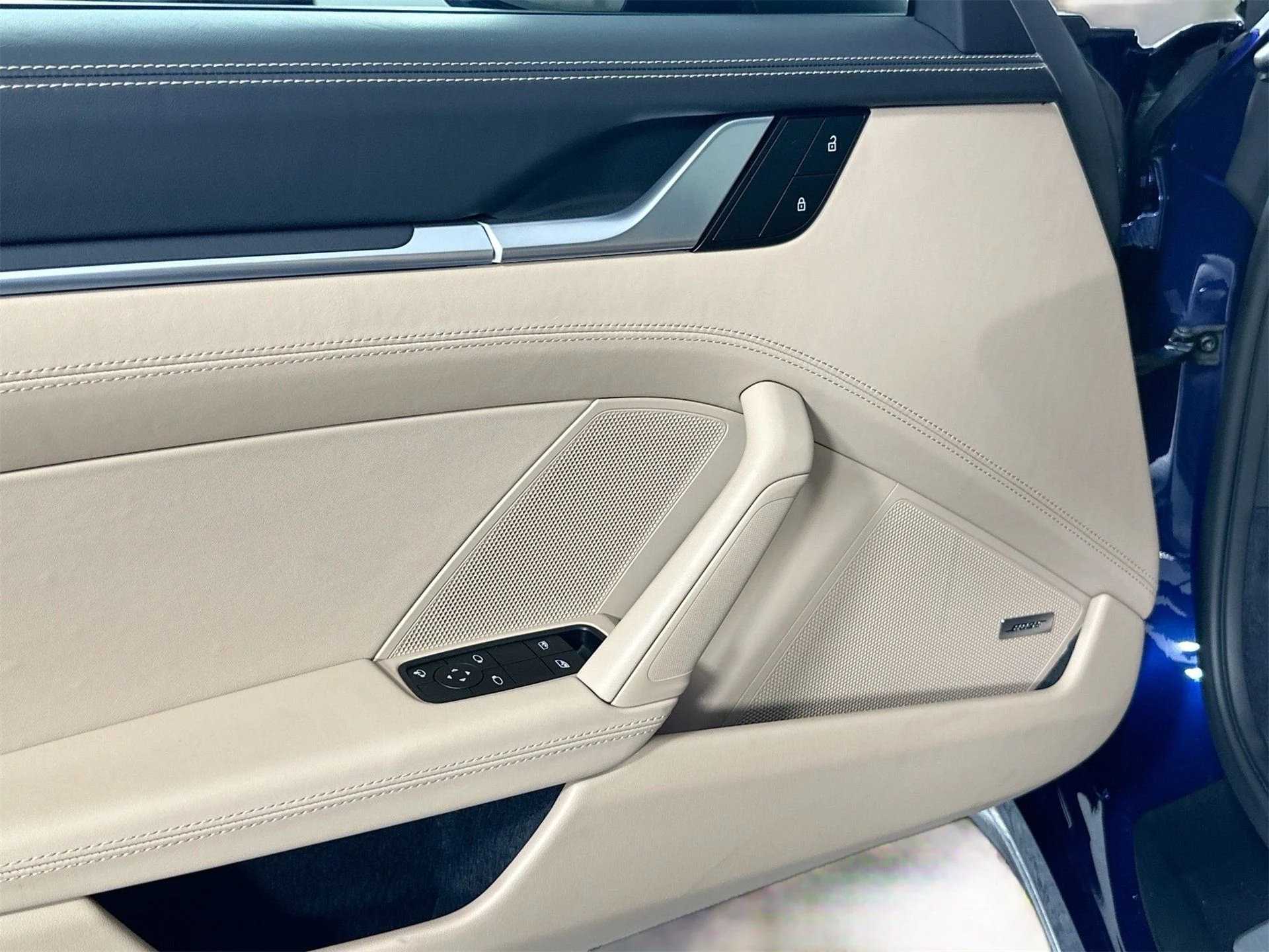 mph025_948679232_8f04a229683f8f8e29f22c00fab4c20e_3b993dea93