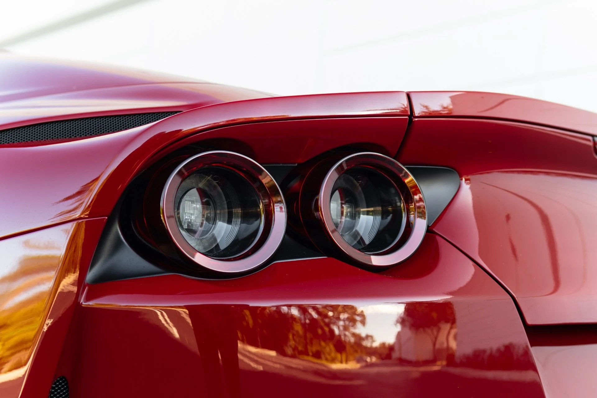 mph025_949245749_Used_2023_Ferrari_812_GTS_1767886631_1b738fb3cb