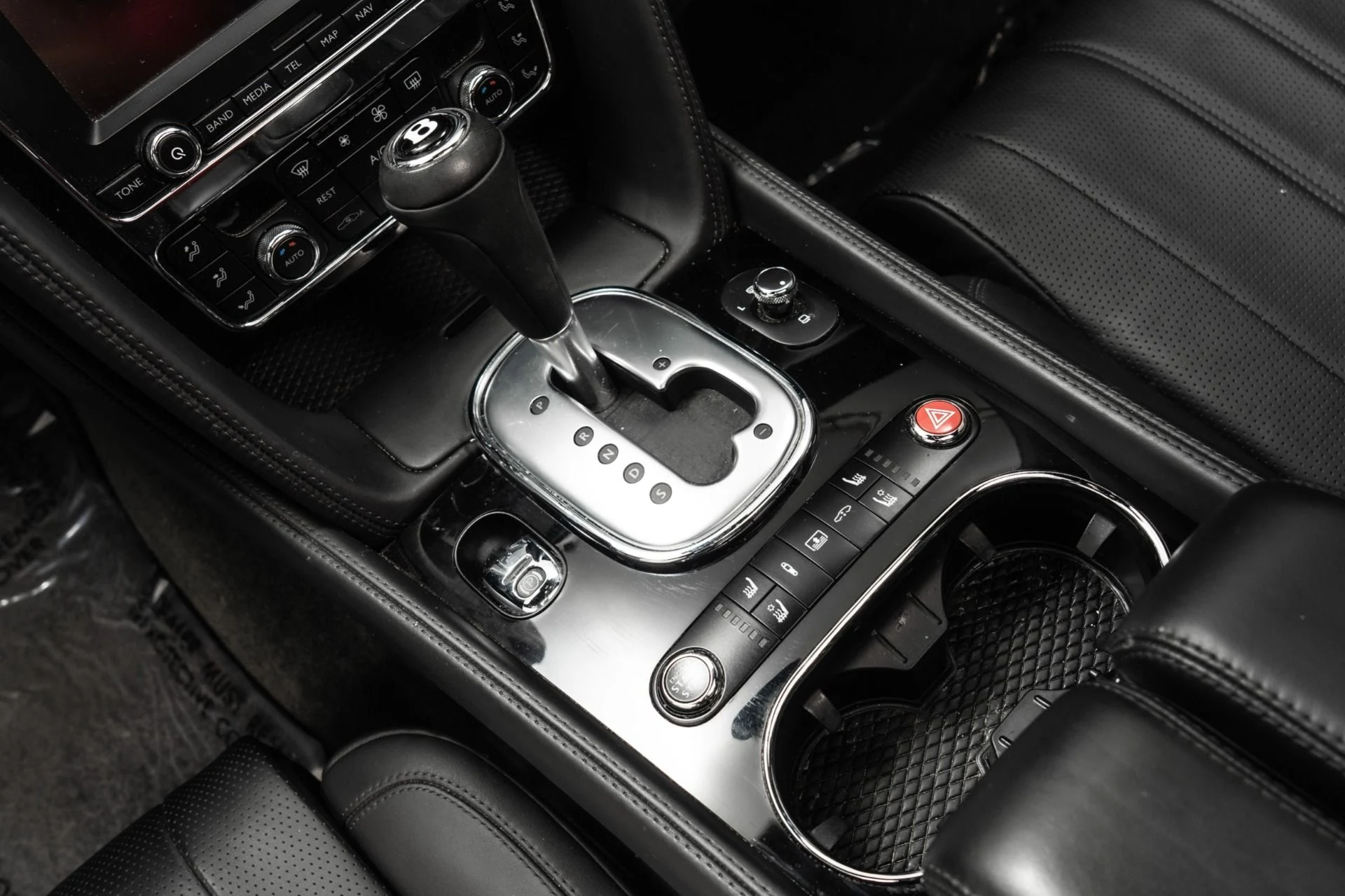 mph025_949715307_Used_2015_Bentley_Flying_Spur_W12_21_Inch_Wheels_Front_and_Rear_Heated_and_Ventilated_Seats_1759873139_d4532f1ddb