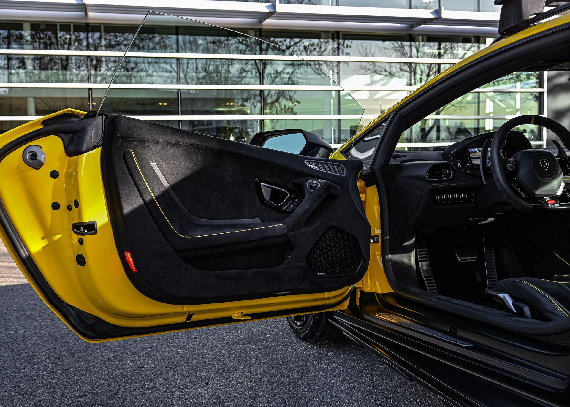 mph025_955150578_81c4db78_e354_45e7_85fb_19d470efca33_5c28eea8b7