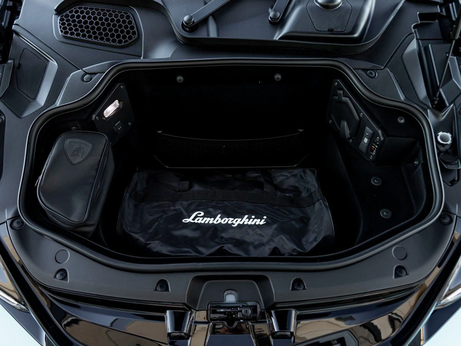 mph025_959356933_26_8ce811d86c