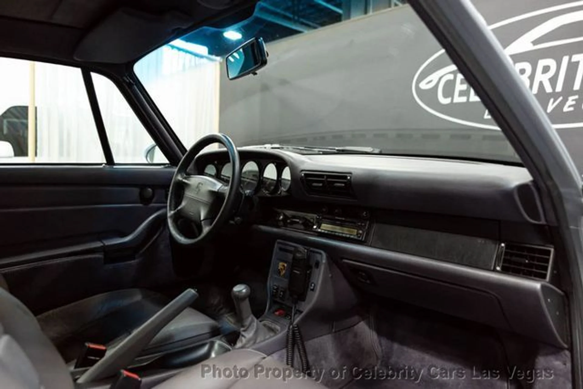 mph025_961544351_used_1996_porsche_911_carrera_40kinrecentservice_9707_23090698_30_640_c0c8e62f6e