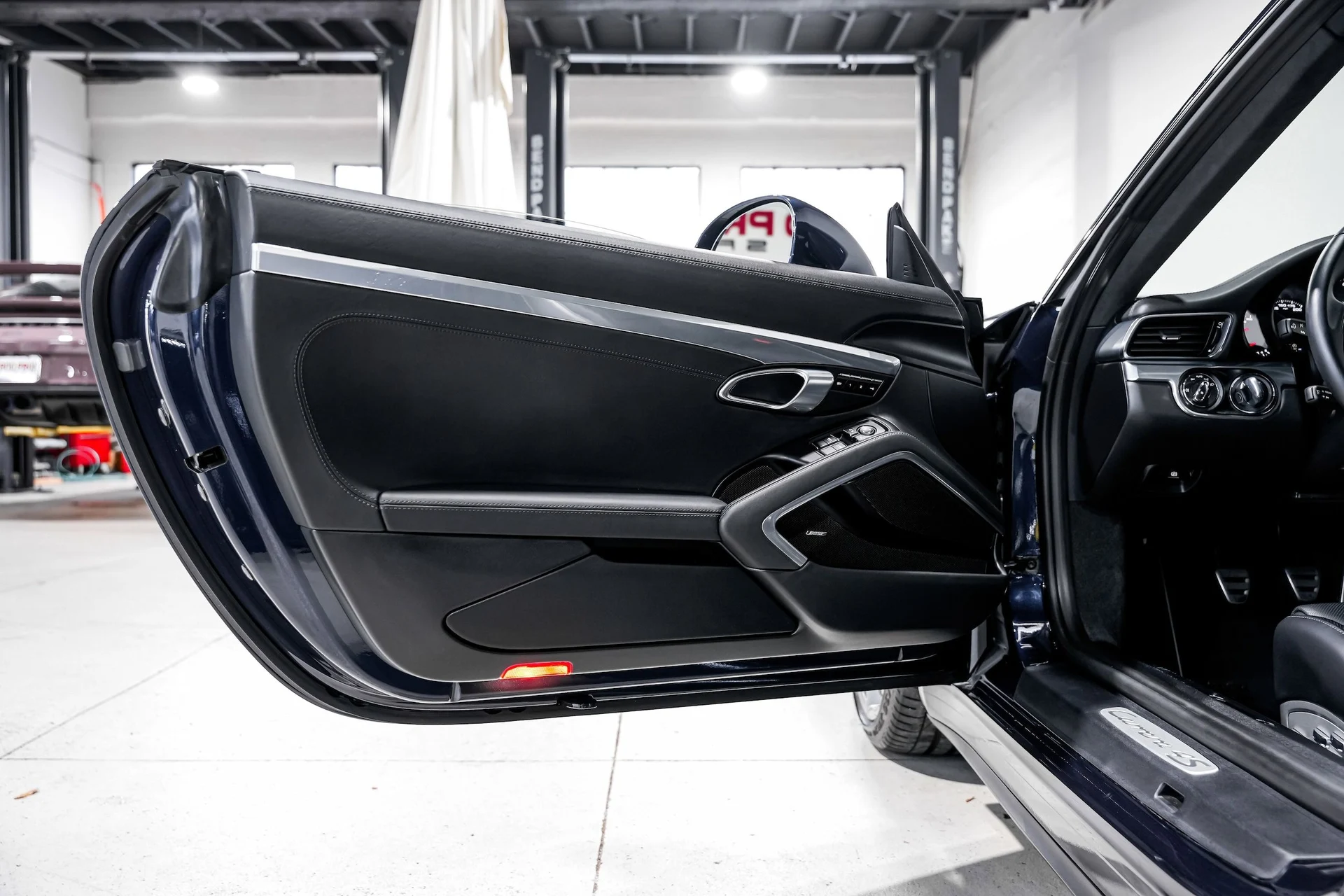 mph025_96204856_033fc6cf0748c7528f5491197958a783x_a44d1615d1