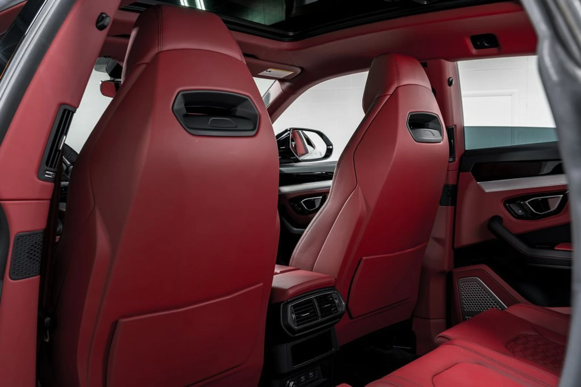 mph025_964910951_5859ef4d67805902a2d362a2360d0c5ax_ce46574793