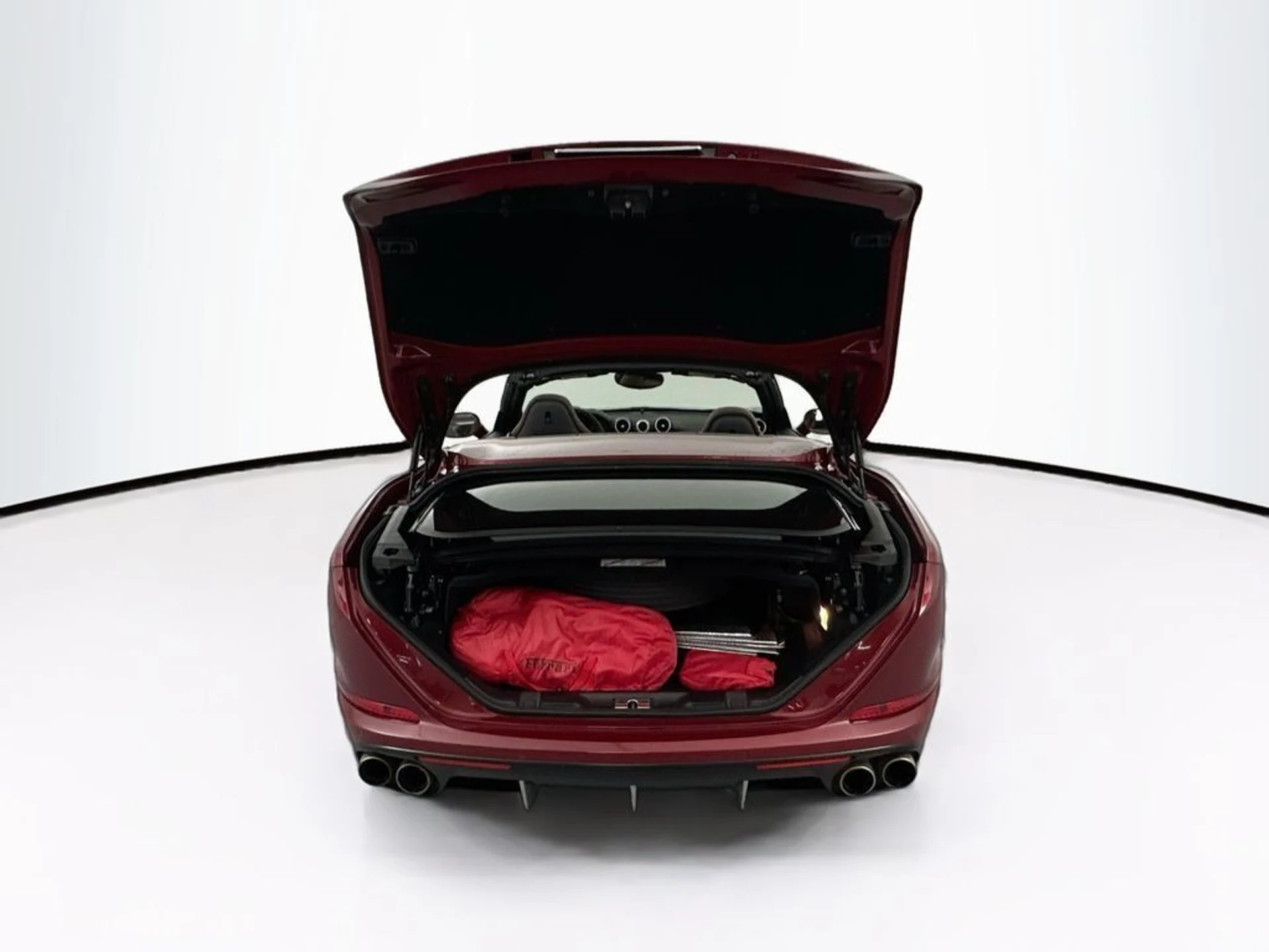 mph025_977308001_80bfa0508c68f5a89b54cd9295a09df0_8fa7ce7003