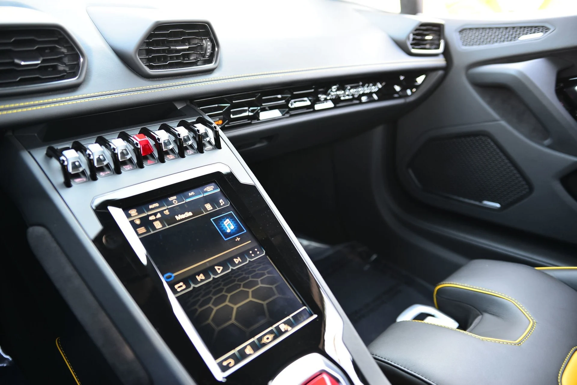 mph025_978064152_9e7f183bee62503c98e1e84ecd7b09fdx_d350249561