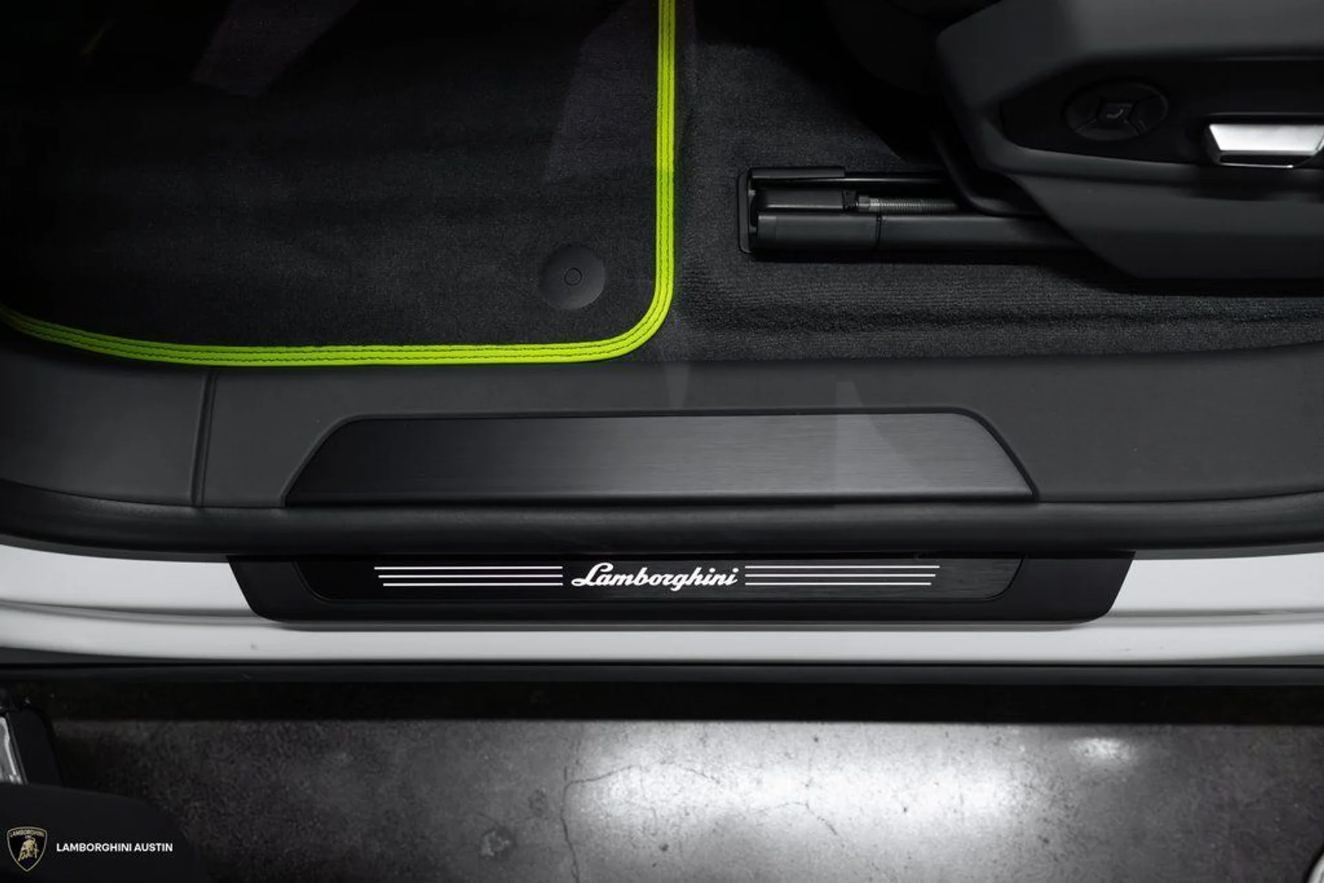 mph025_97879228_0ad8a9a3a869b7ad1ff1230d7d55d8f6x_3a6a24a819