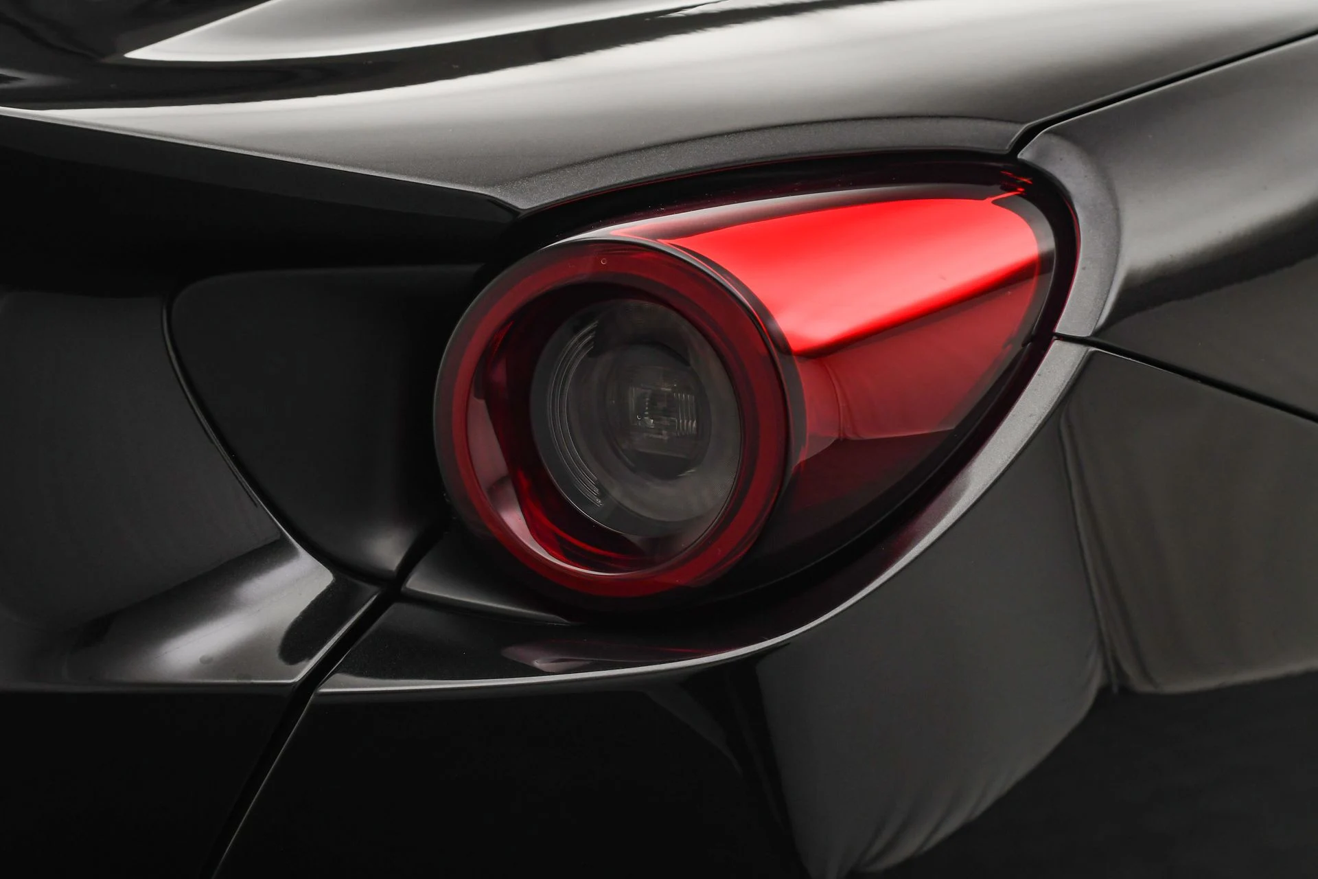 mph025_979539065_635f4cc1_3b21_4e73_81cd_c1f05bfbd356_984359c541