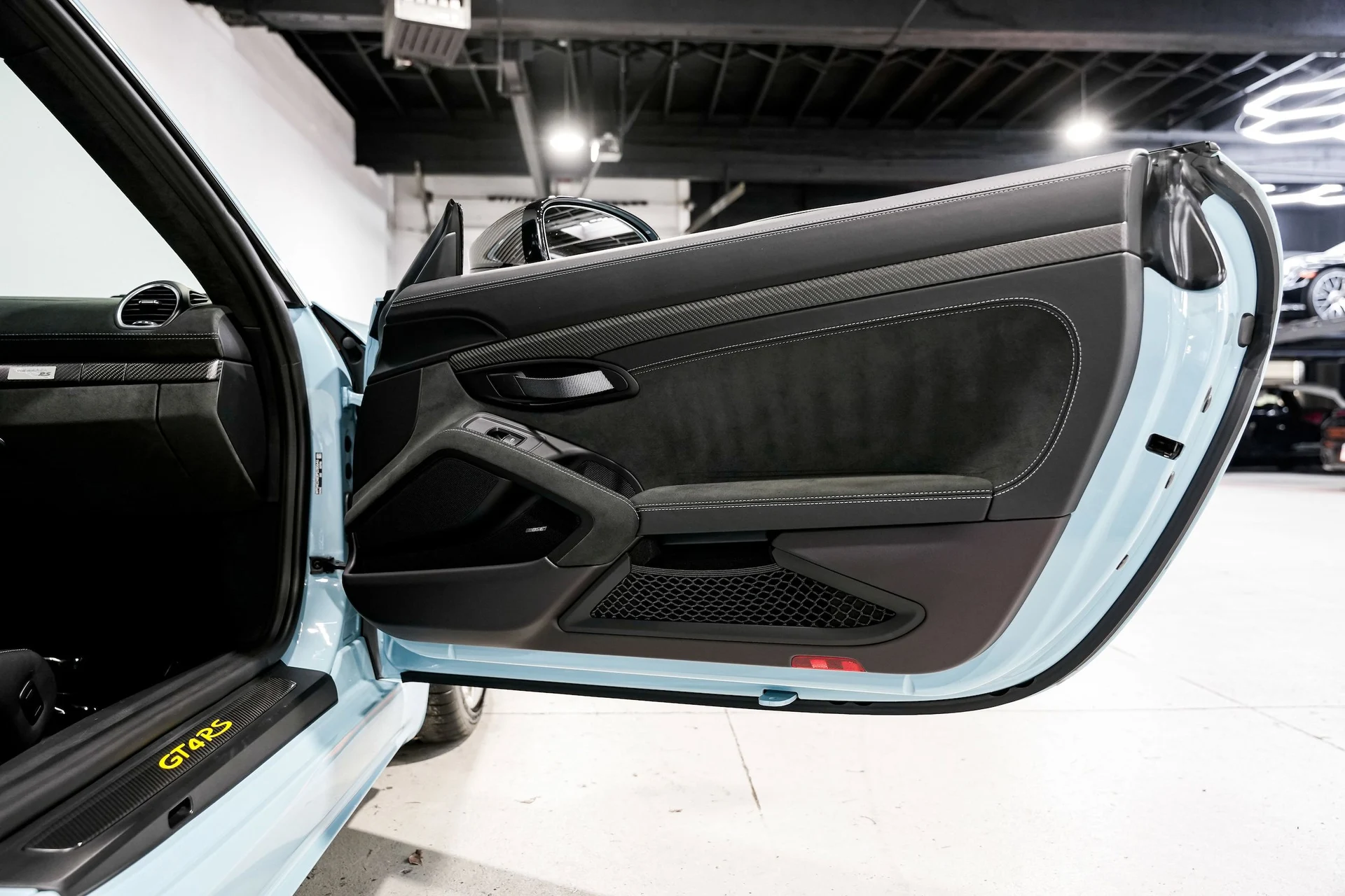 mph025_981221747_5ad47cfbec81e309f8dedb9cf9a5ddcax_68baf04e09