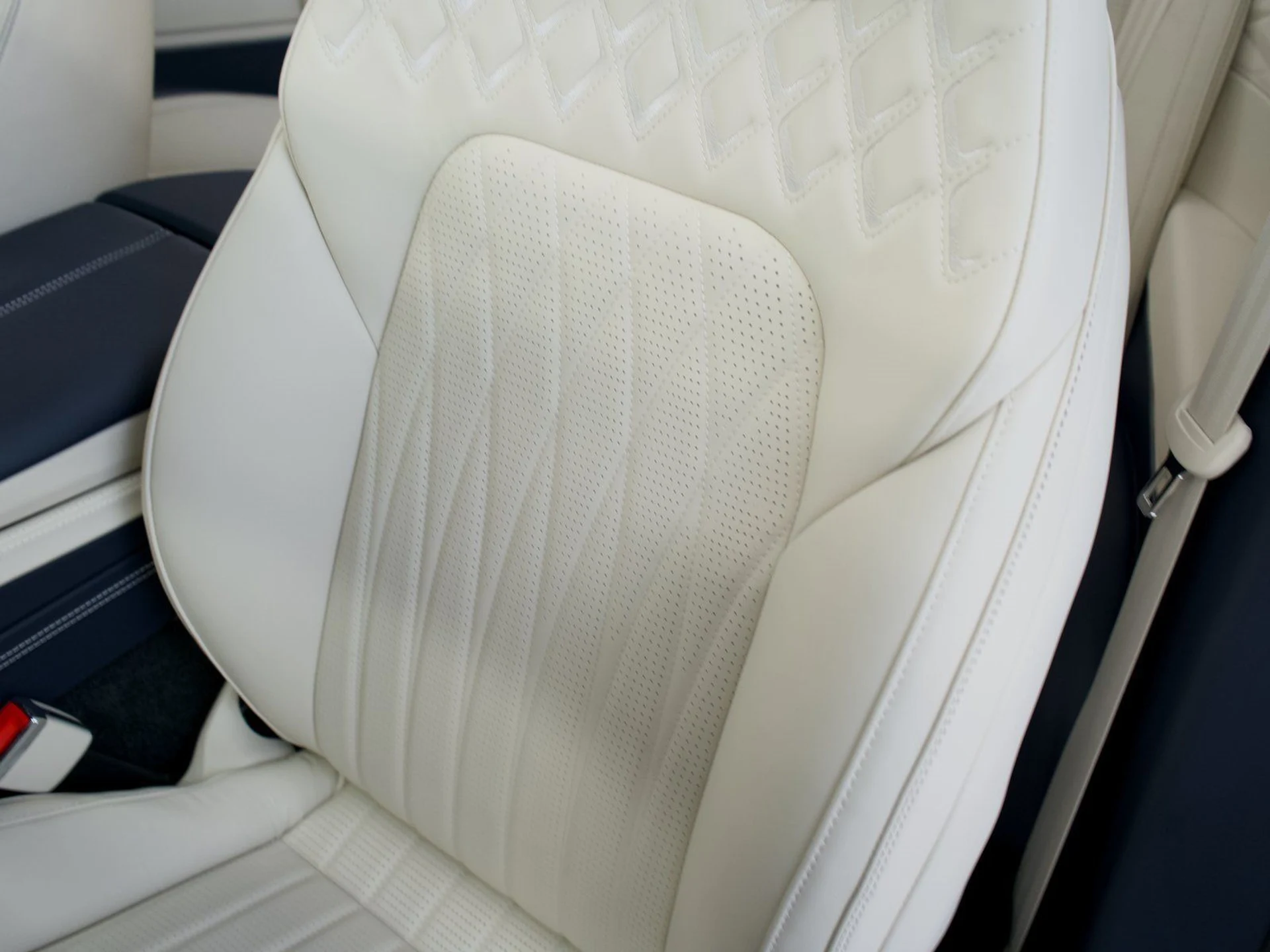 mph025_981775384_64646aa9ad1562536e1077e309ab3252_f0591cecb2