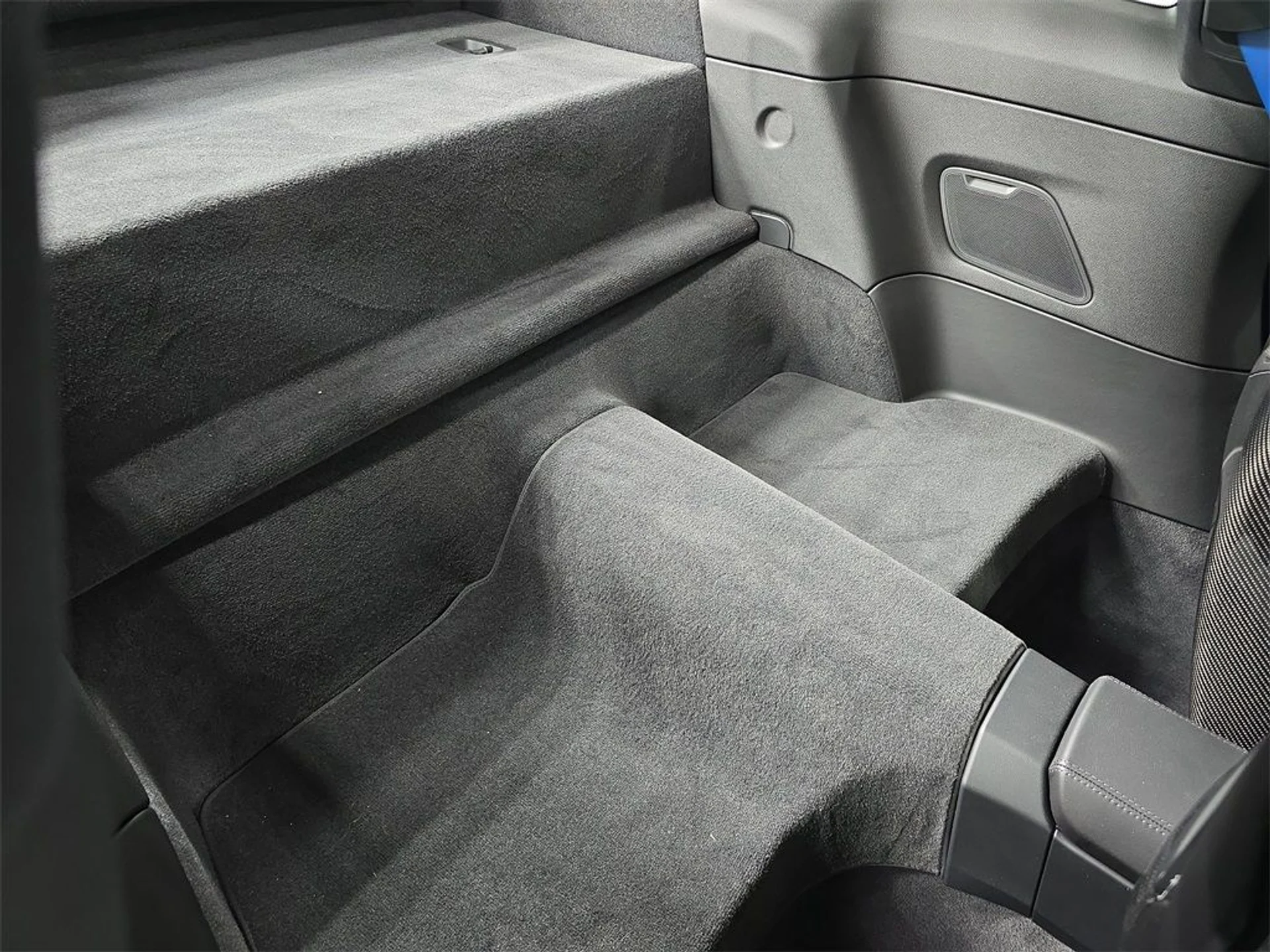 mph025_98554991_d1e5a2391df2058b4deb29dcc98f331e_8aff947a1e