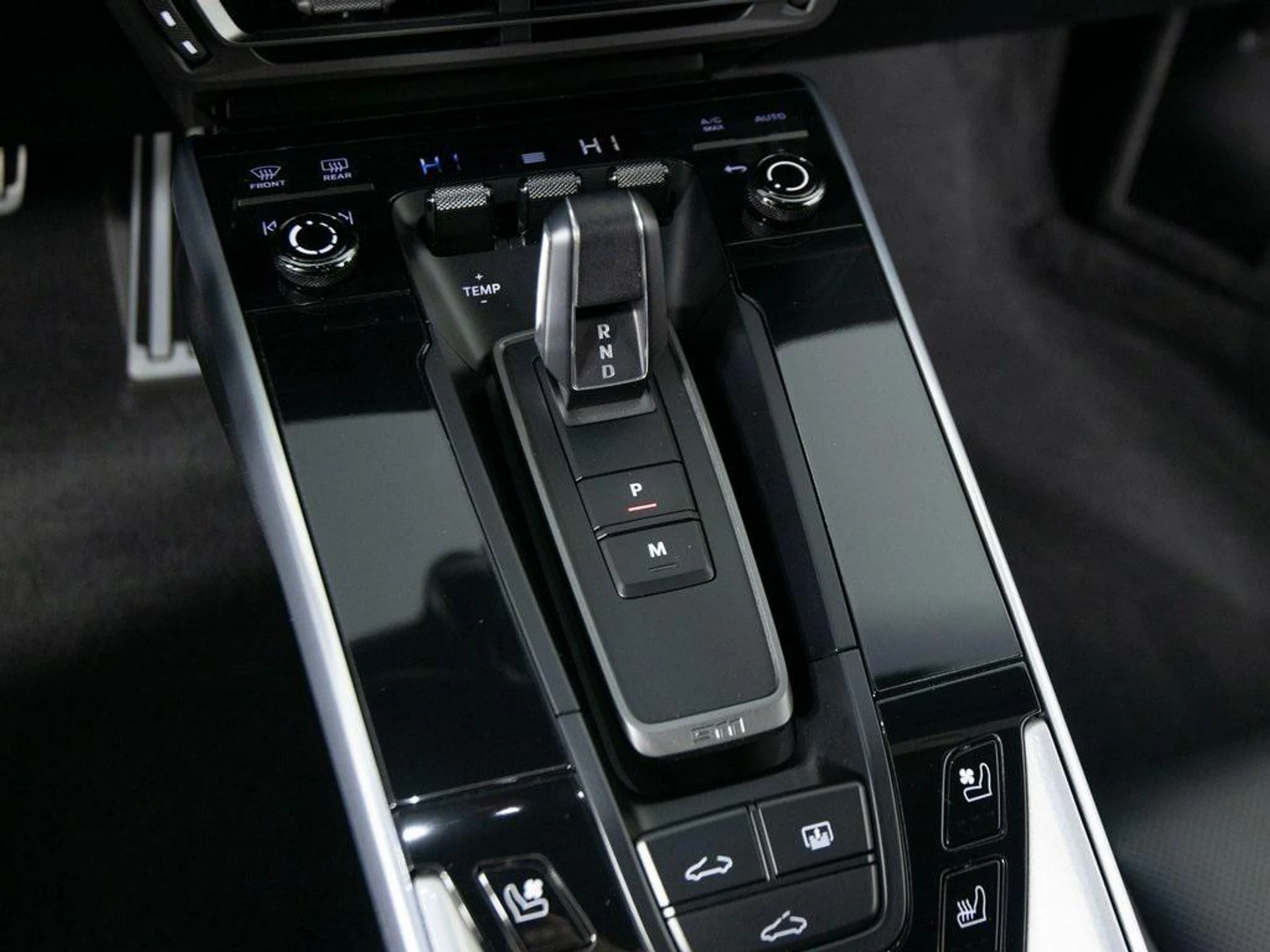 mph025_986838338_c9_Oo8r8teer7_Hcrn_18_Vyg_MV_Yaw_04d99d633f