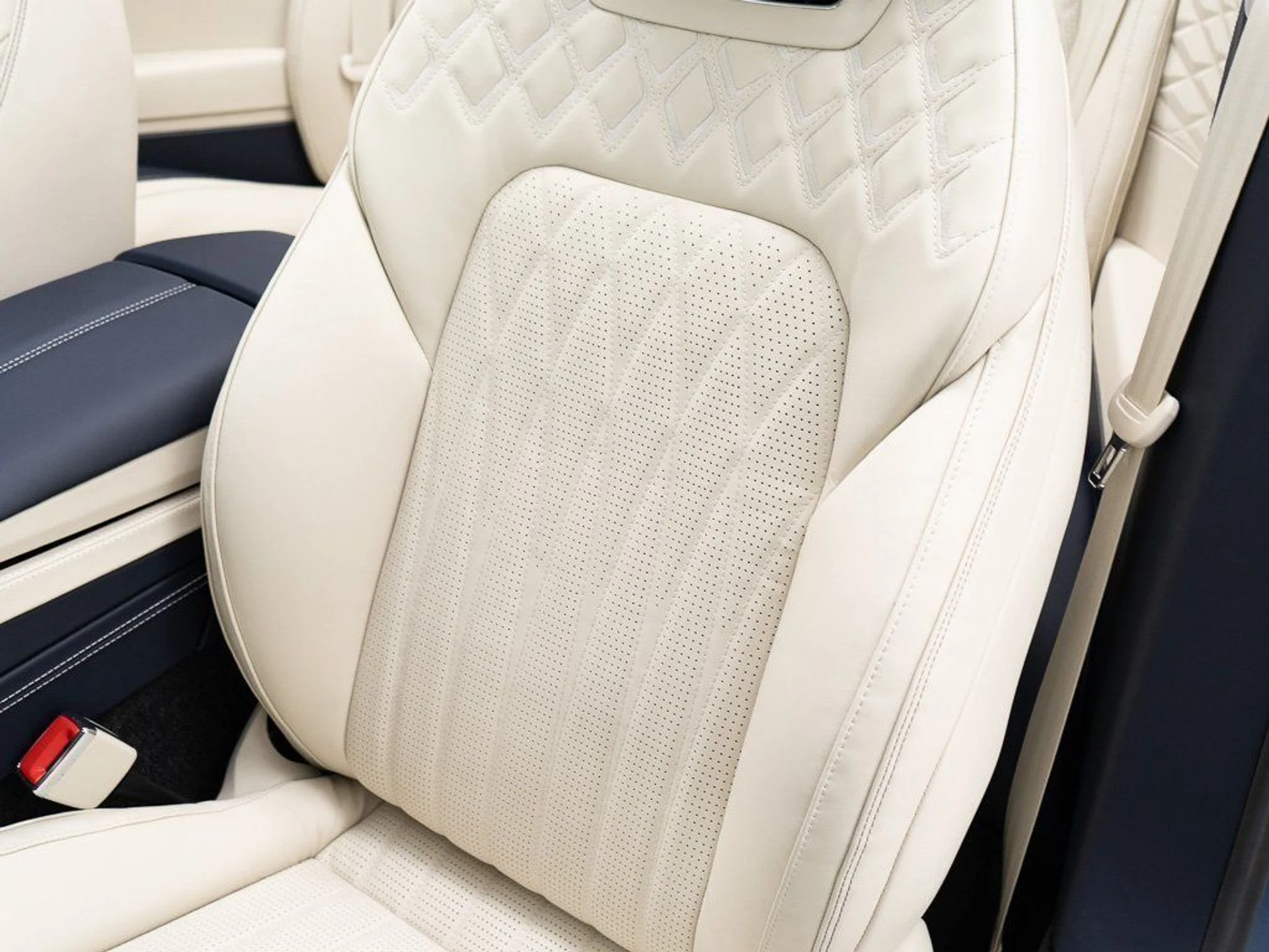 mph025_988810682_77795f6e6fd46527b18243e3d245dc9b_63f019df76