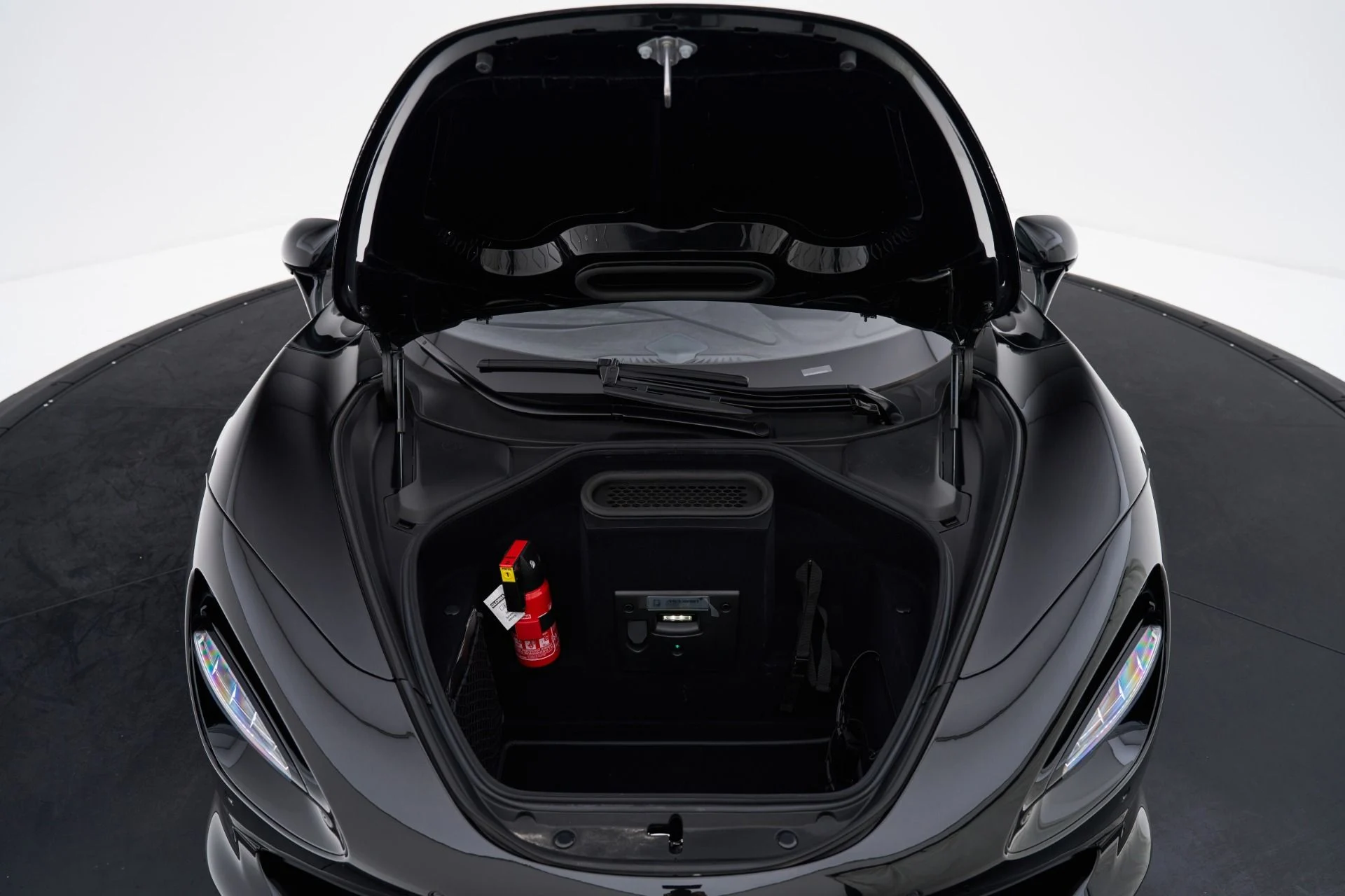 mph025_999667741_Used_2025_Mc_Laren_750_S_1792693482_887b716738