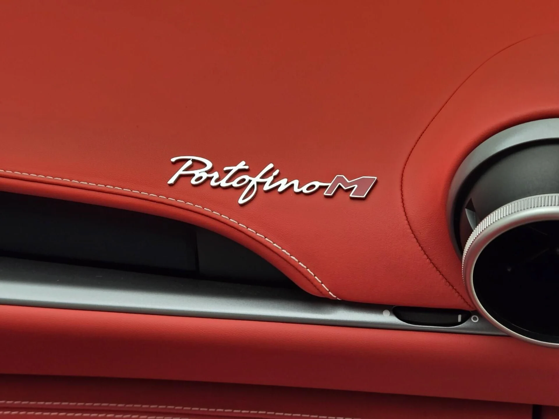 mph026_1003883768_Used_2023_Ferrari_Portofino_1755328623_ee85f442be