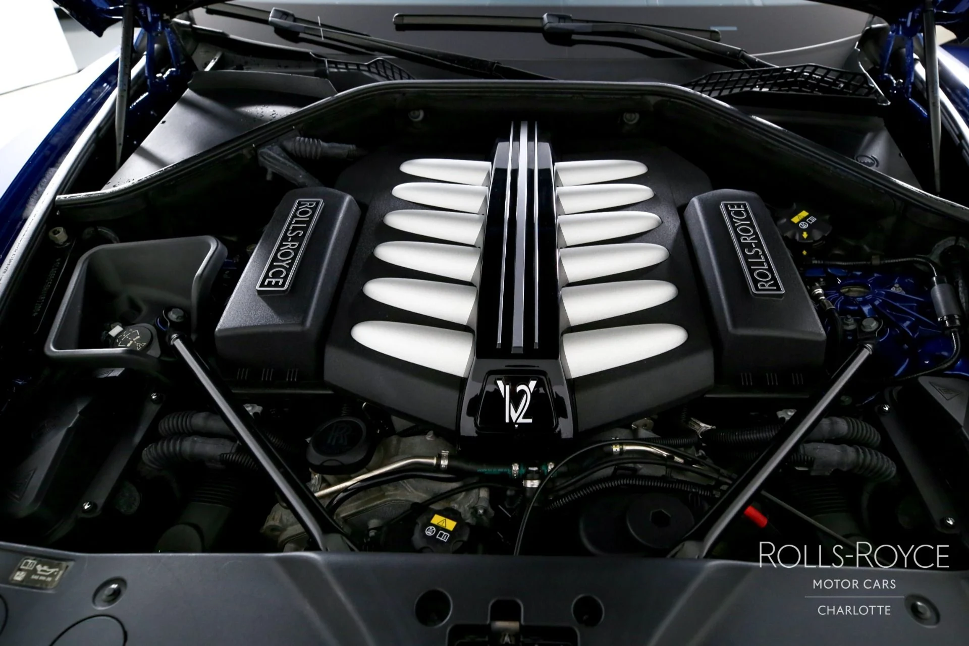 mph026_1009888180_Used_2019_Rolls_Royce_Wraith_1771362503_1af6a1f131