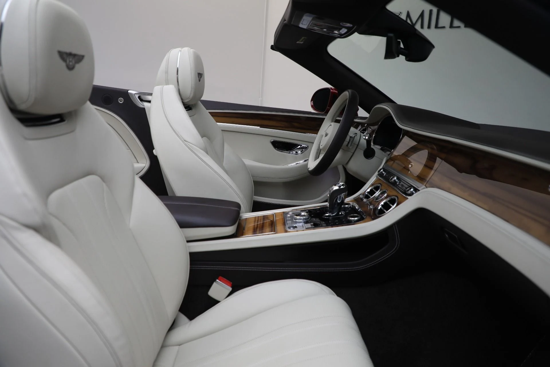 mph026_1010260361_Used_2022_Bentley_Continental_GTC_V8_e4efa88afb