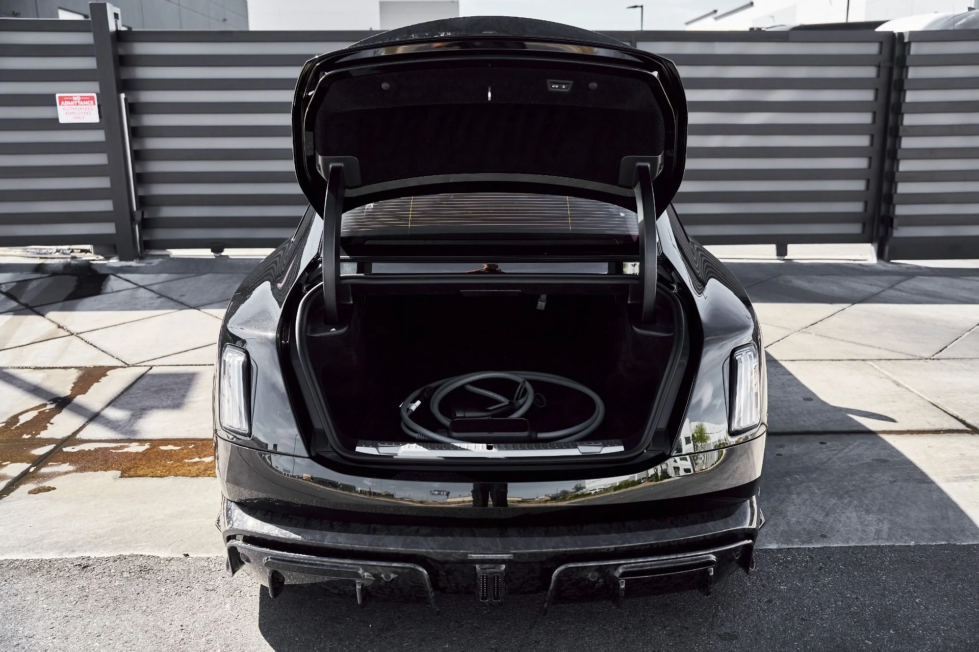 mph026_1011953762_Used_2025_Rolls_Royce_Spectre_Base_1773452471_51a186d0d4