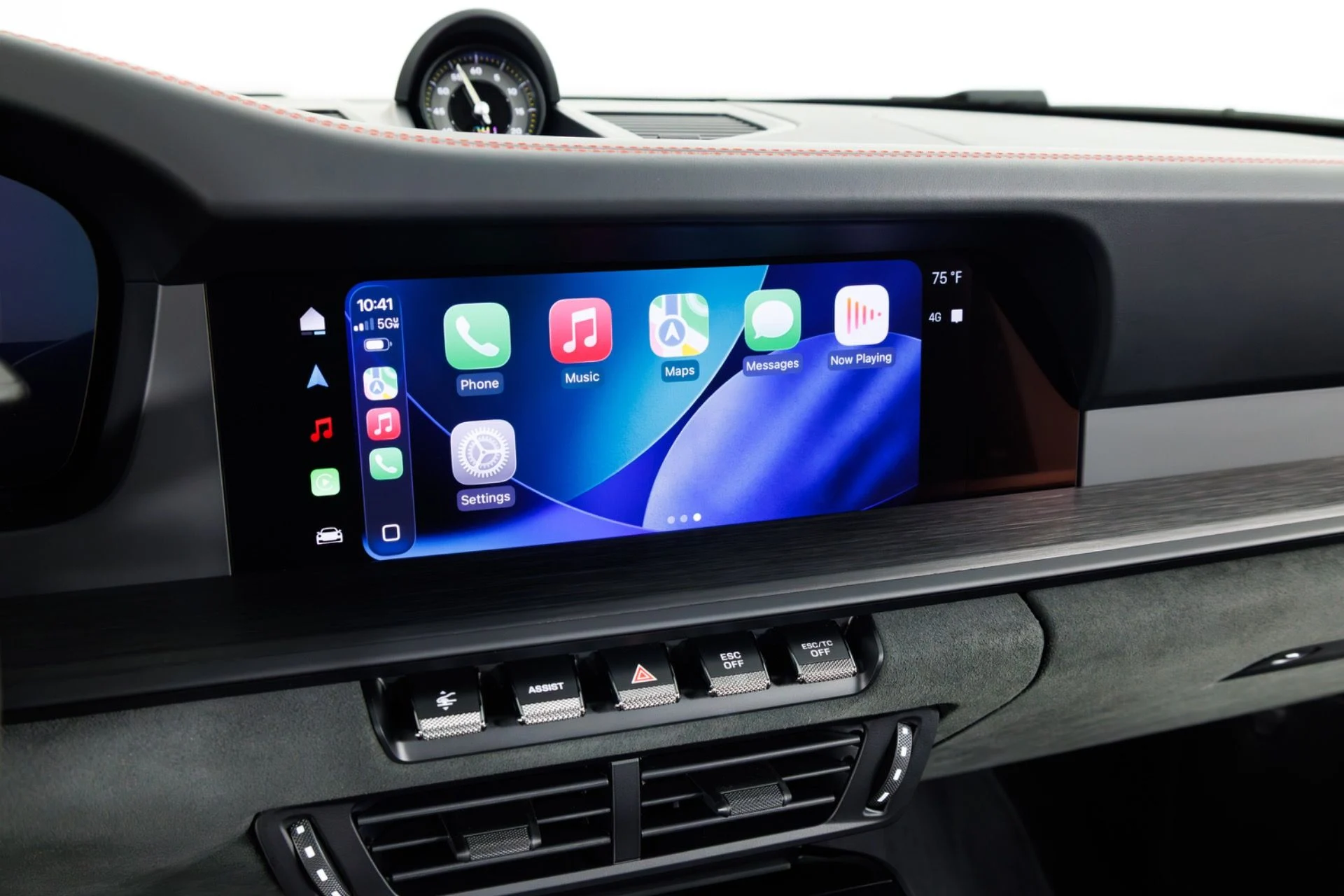 mph026_1012675982_Used_2025_Porsche_911_GT_3_1777072064_531fece448