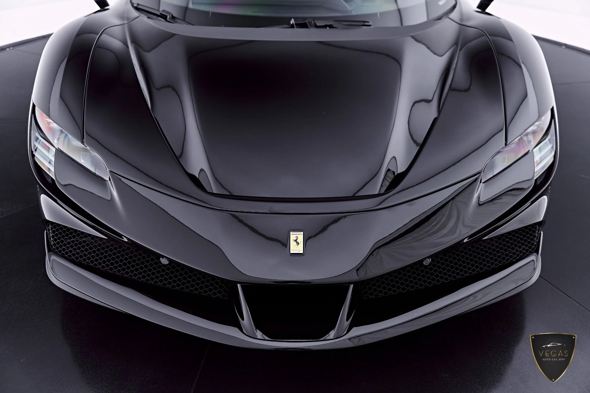 mph026_1013057493_Used_2024_Ferrari_SF_90_Spider_Base_1783038340_ff0a6e24e9