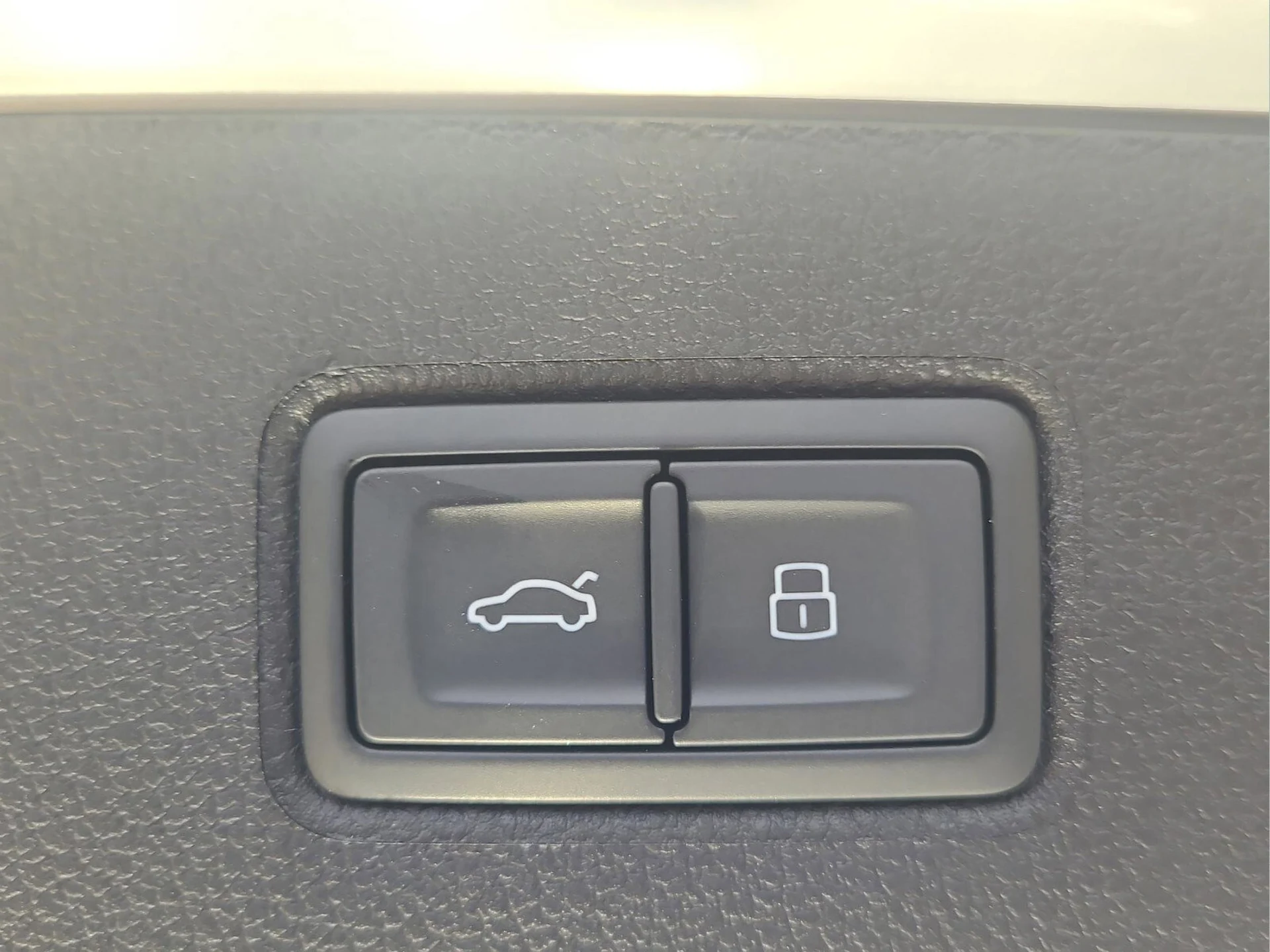 mph026_1023188176_0c18bb90fdc599fef56b6bf8bb150858x_2cb6c63300