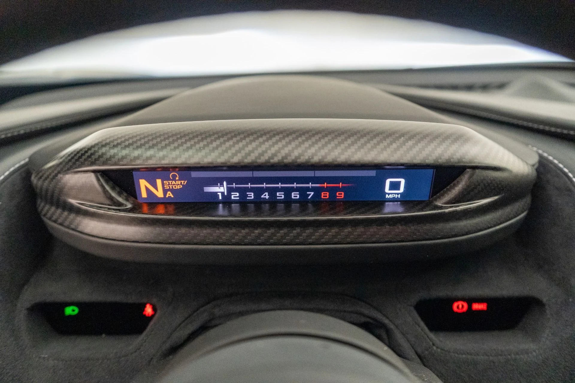 mph026_1026993795_Used_2019_Mc_Laren_720_S_Luxury_MSO_paint_color_Gorilla_Glass_Roof_Carbon_Packs_1_and_2_1765568029_1b7198fa07