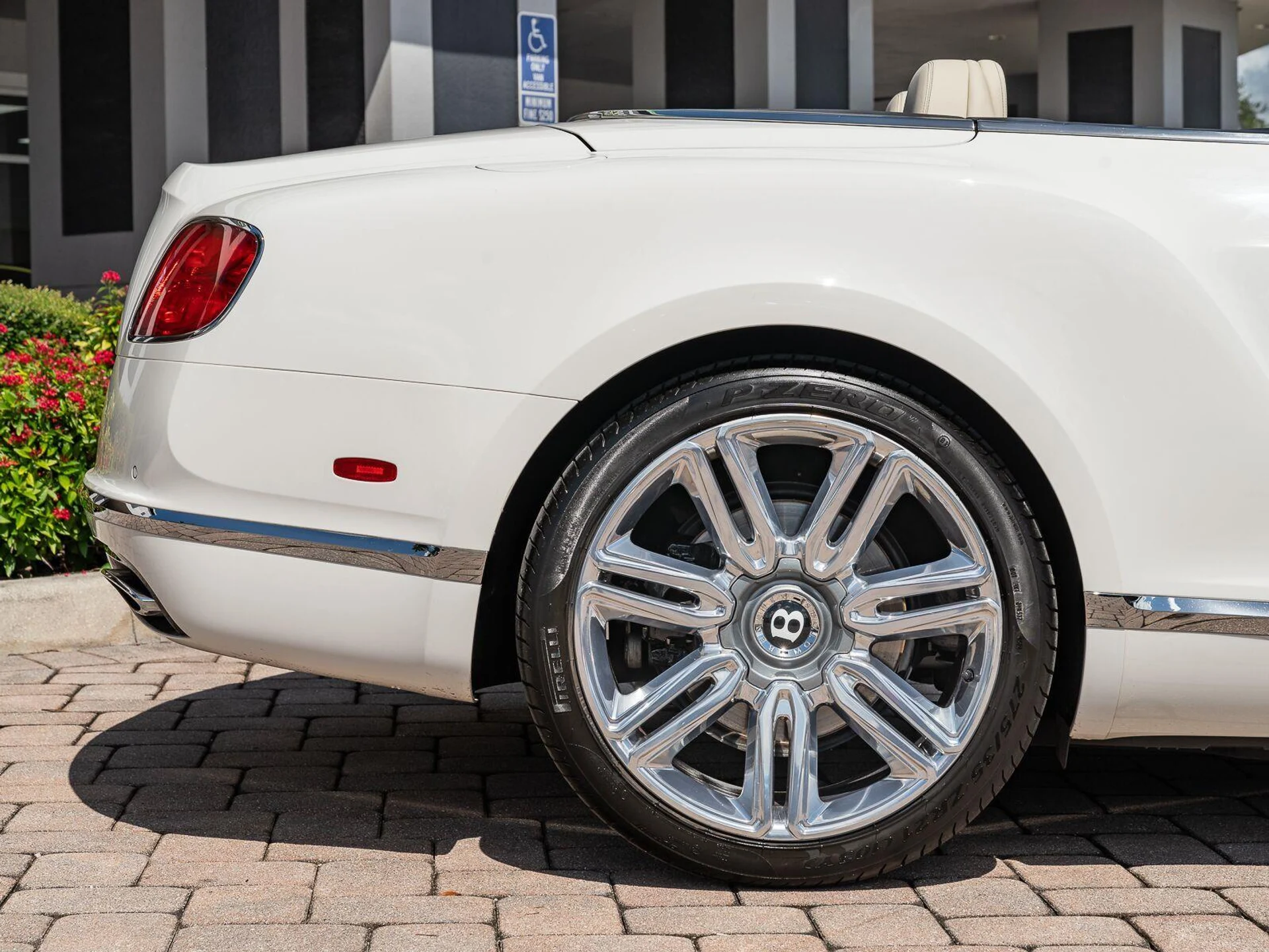mph026_102989278_Used_2016_Bentley_Continental_GT_W12_1789153609_38fdccc727