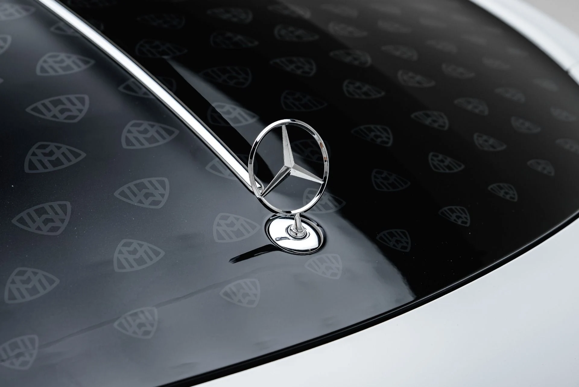 mph026_1032071542_Used_2026_Mercedes_Benz_SL_Class_Mercedes_Maybach_SL_680_1784134302_80c416ad2e