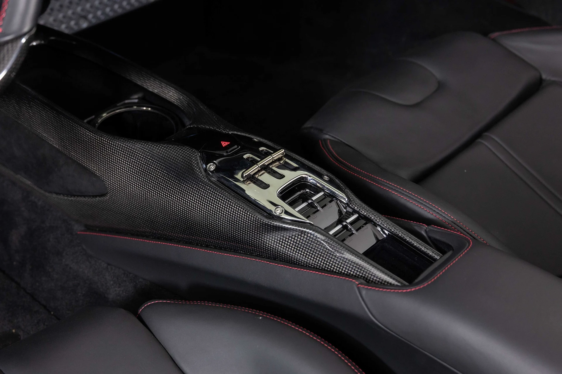 mph026_1032389586_6969140e3cd32b46bec7c04f2bc139ef_3fc3b32245