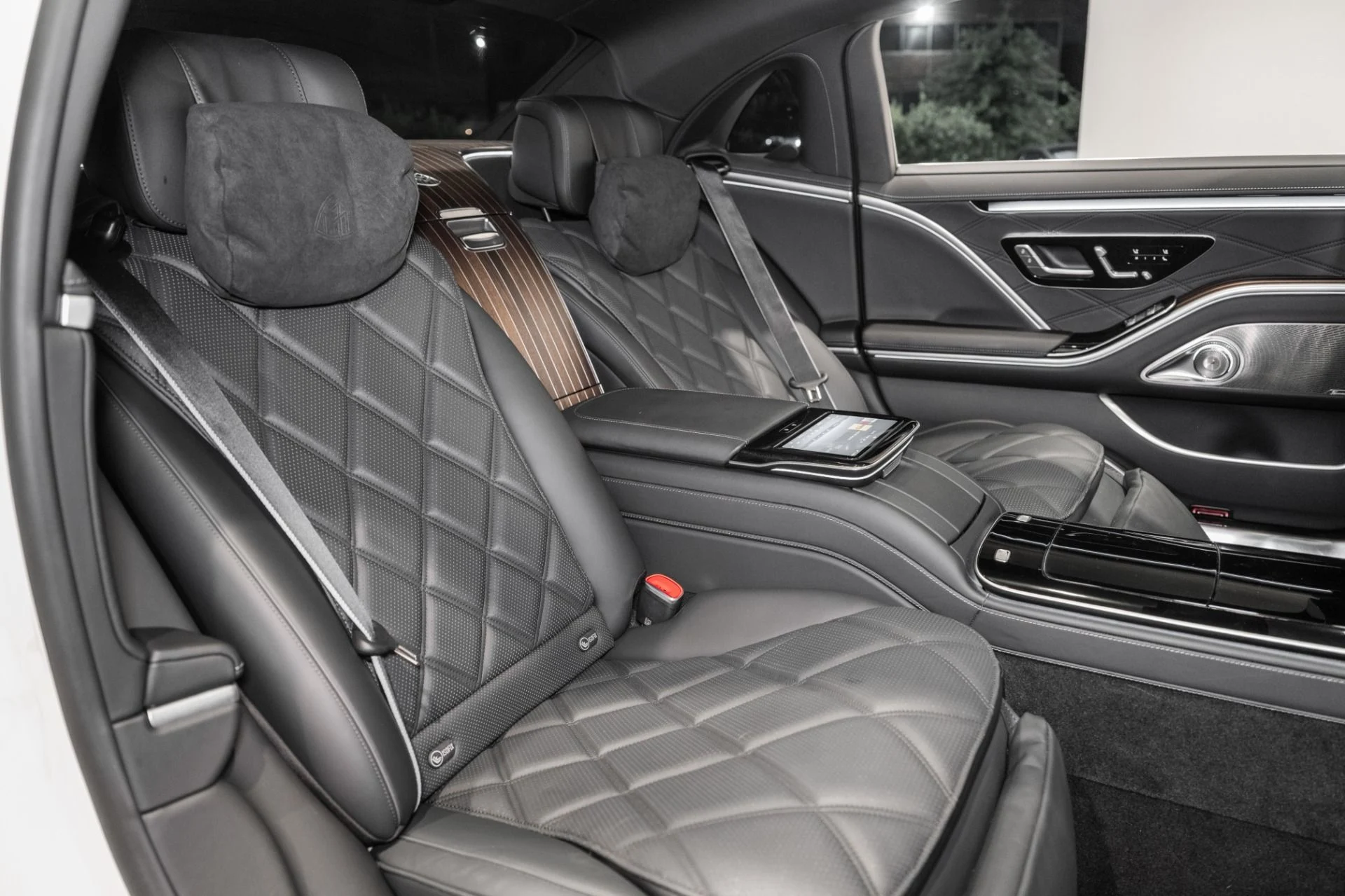 mph026_103484398_Used_2023_Mercedes_Benz_S_Class_Maybach_S_680_1786119841_0d3d4aa2d0