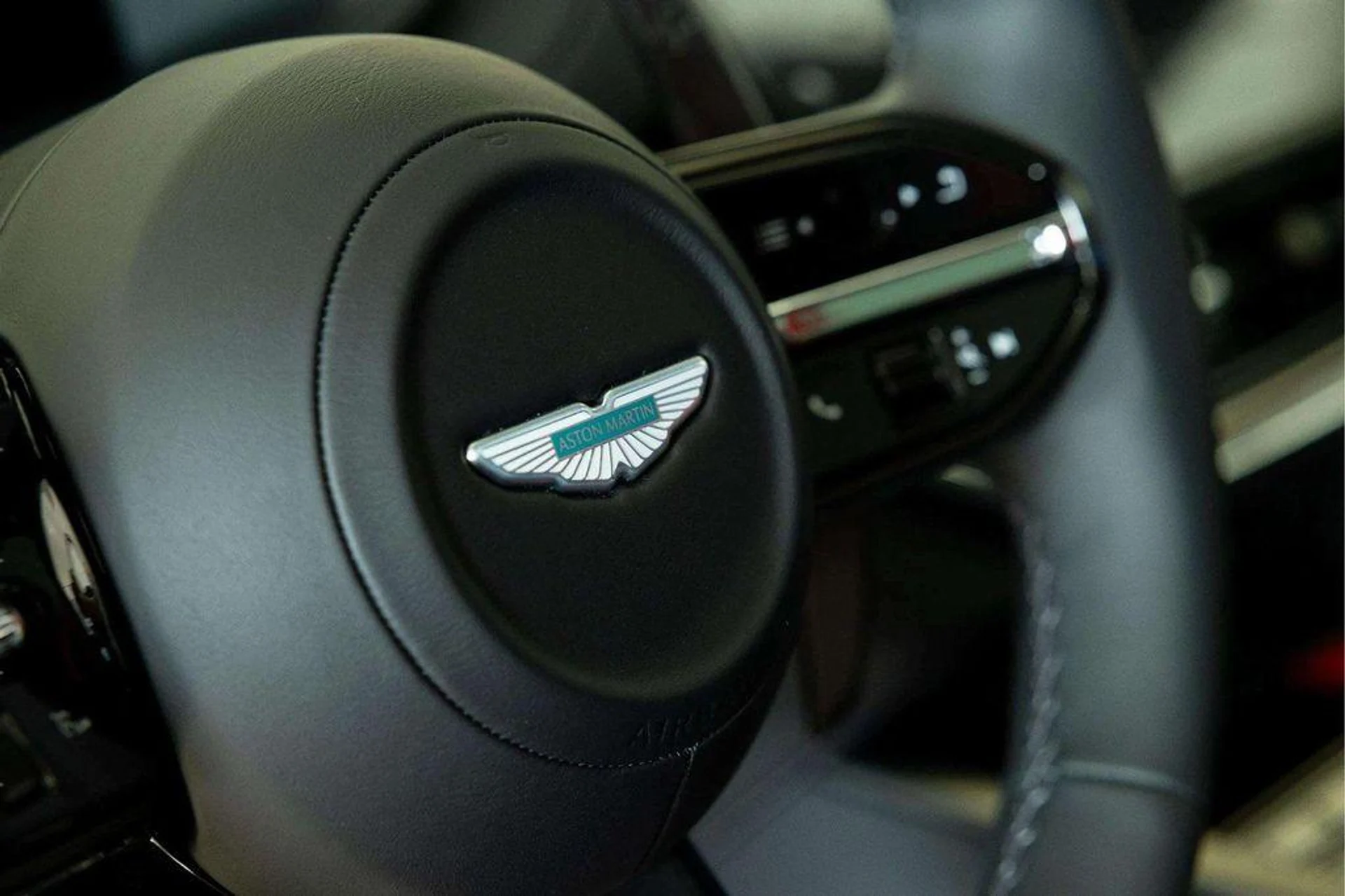 mph026_1034968111_Mq_EN_Apno_XTYLJ_Gyx_TD_Ft_H_Usu67_Y_1ad35222ff