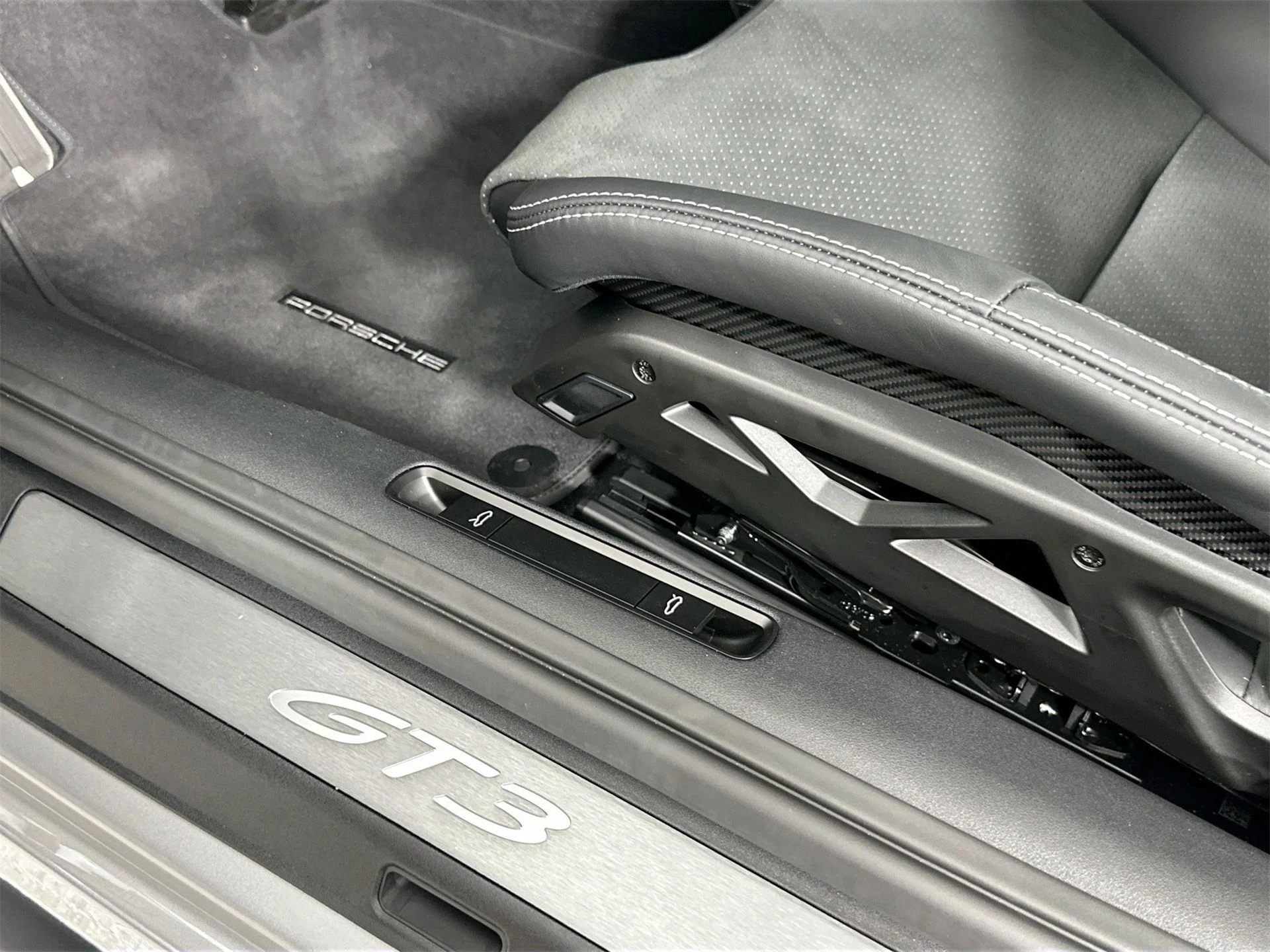 mph026_1035966040_5390b643a6bf7d0be7c1c16b2aaf7520_e3143a232f