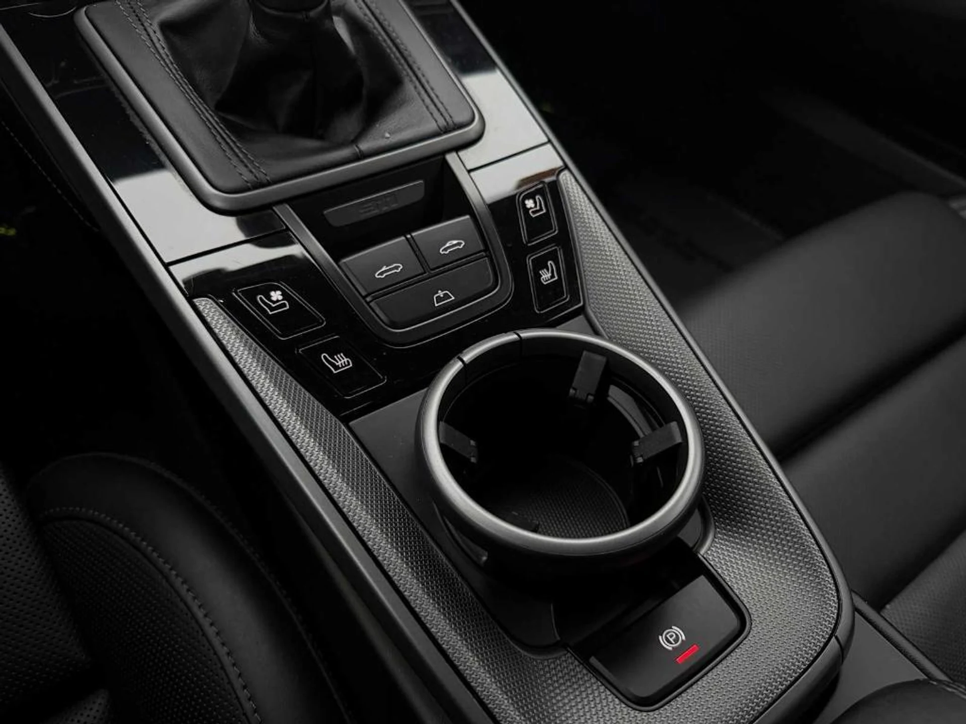 mph026_104323750_r_Opzhj5_ZY_8d_NT_Vl_Mgaj_S_Do_R5_A_4a97d3d92c