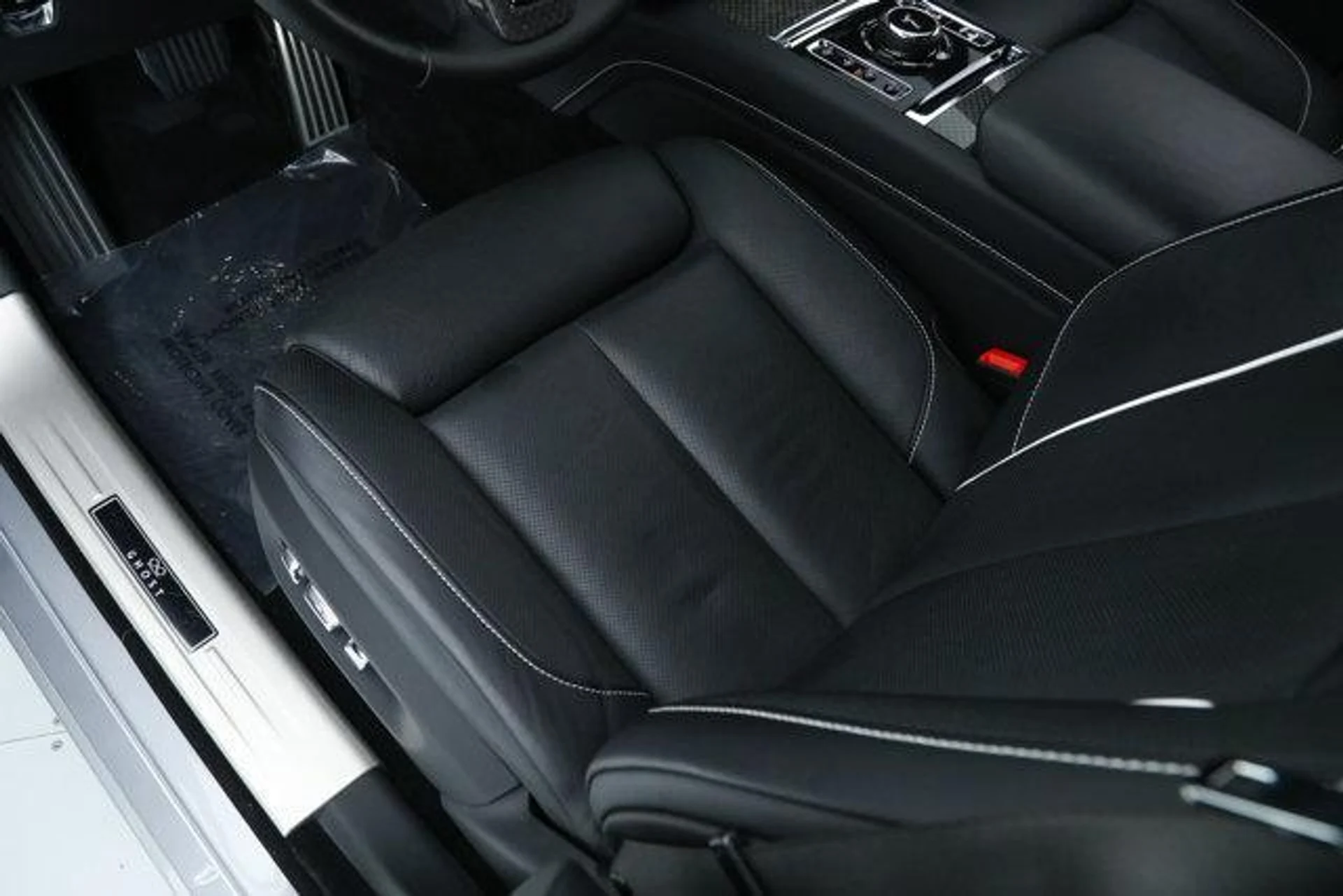 mph026_1043784588_ubt_IU_Emf_Z4mg7_wea6_OS_Gf3_Ov8_d6333c1aaf