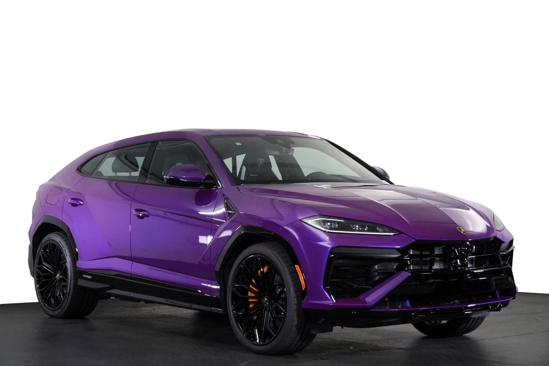 mph026_1044743857_New_2025_Lamborghini_Urus_SE_1772563707_aae7f33532