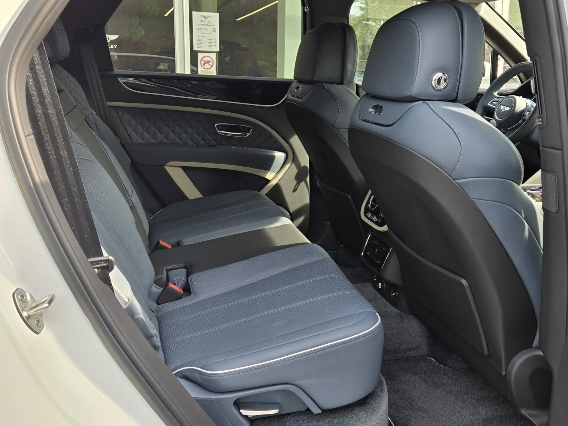 mph026_1044762342_8616f21a5ea3c453c7d8523e654b4e3ax_957fd3ce4b