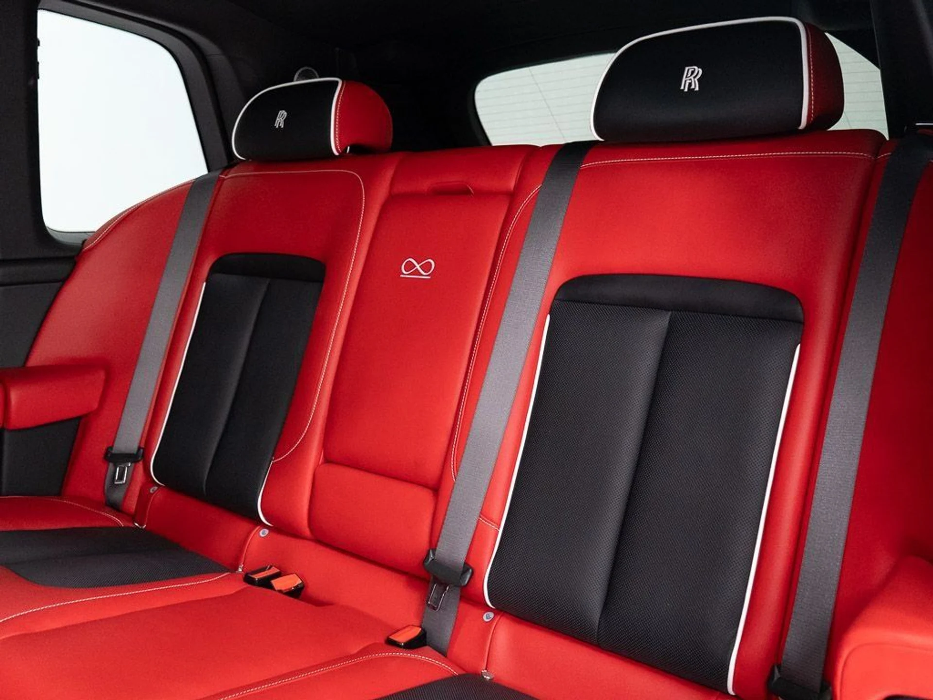 mph026_1048678833_92580b183dd60209d65571c76c74860c_c975a2b71e