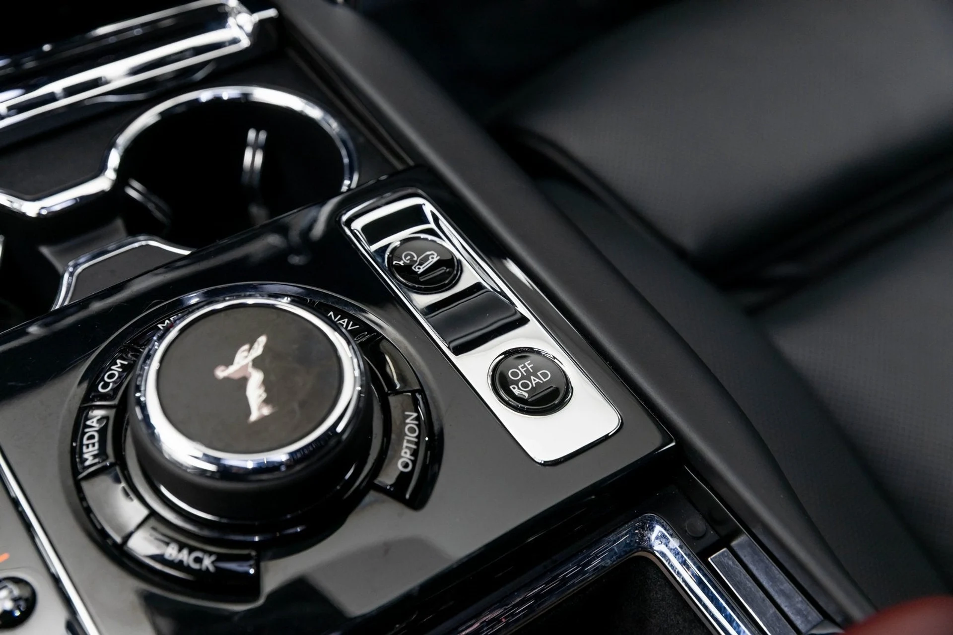 mph026_1050393312_27_dd9f098807