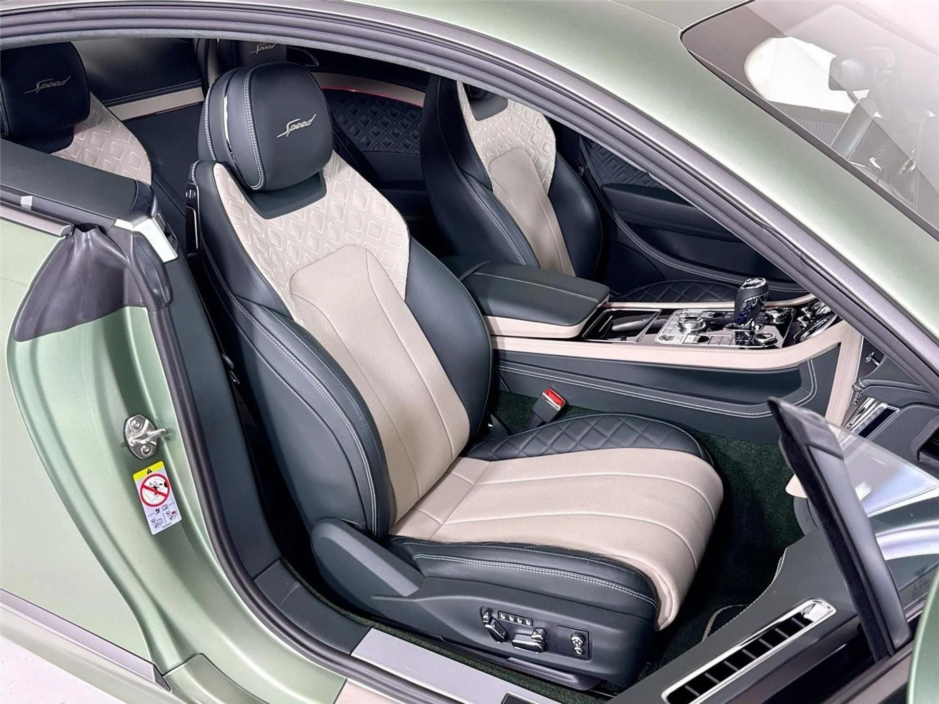 mph026_1053713712_446125804d56c04cb7d893deaad91b89_e8e522dac1