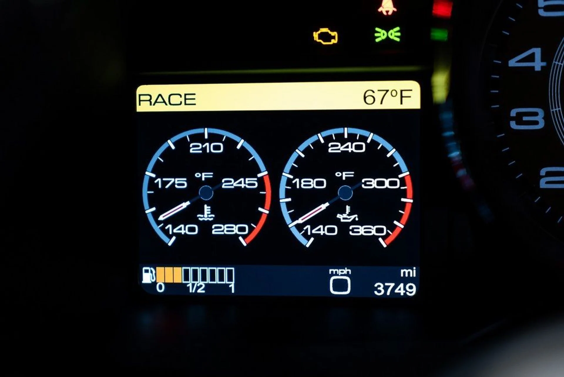 mph026_105507397_c2adda60b0cc66ee5a1a48d1de2a12aa_9b32535385