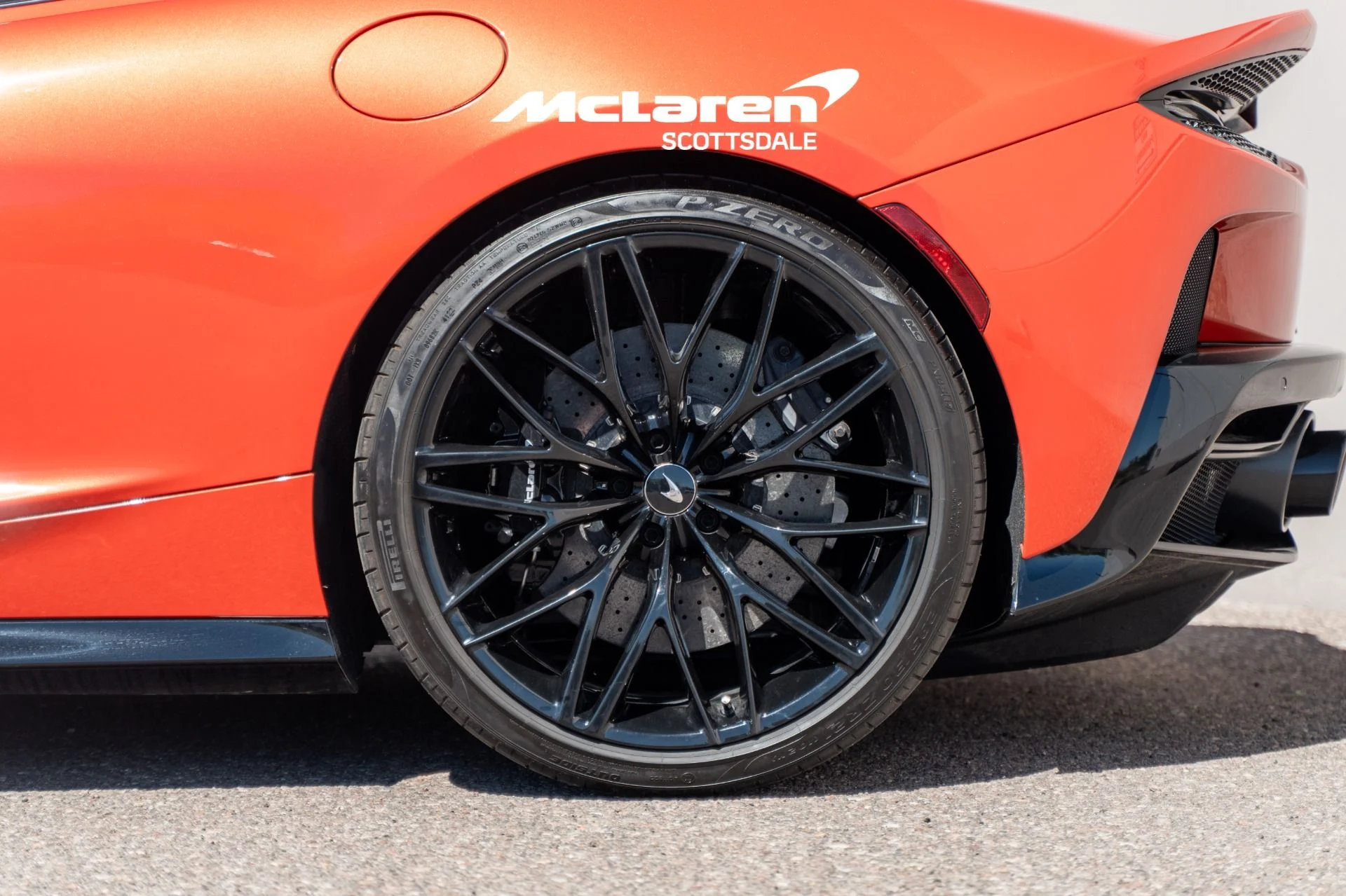 mph026_1061065696_Used_2023_MCLAREN_GT_1774888989_8769887af8