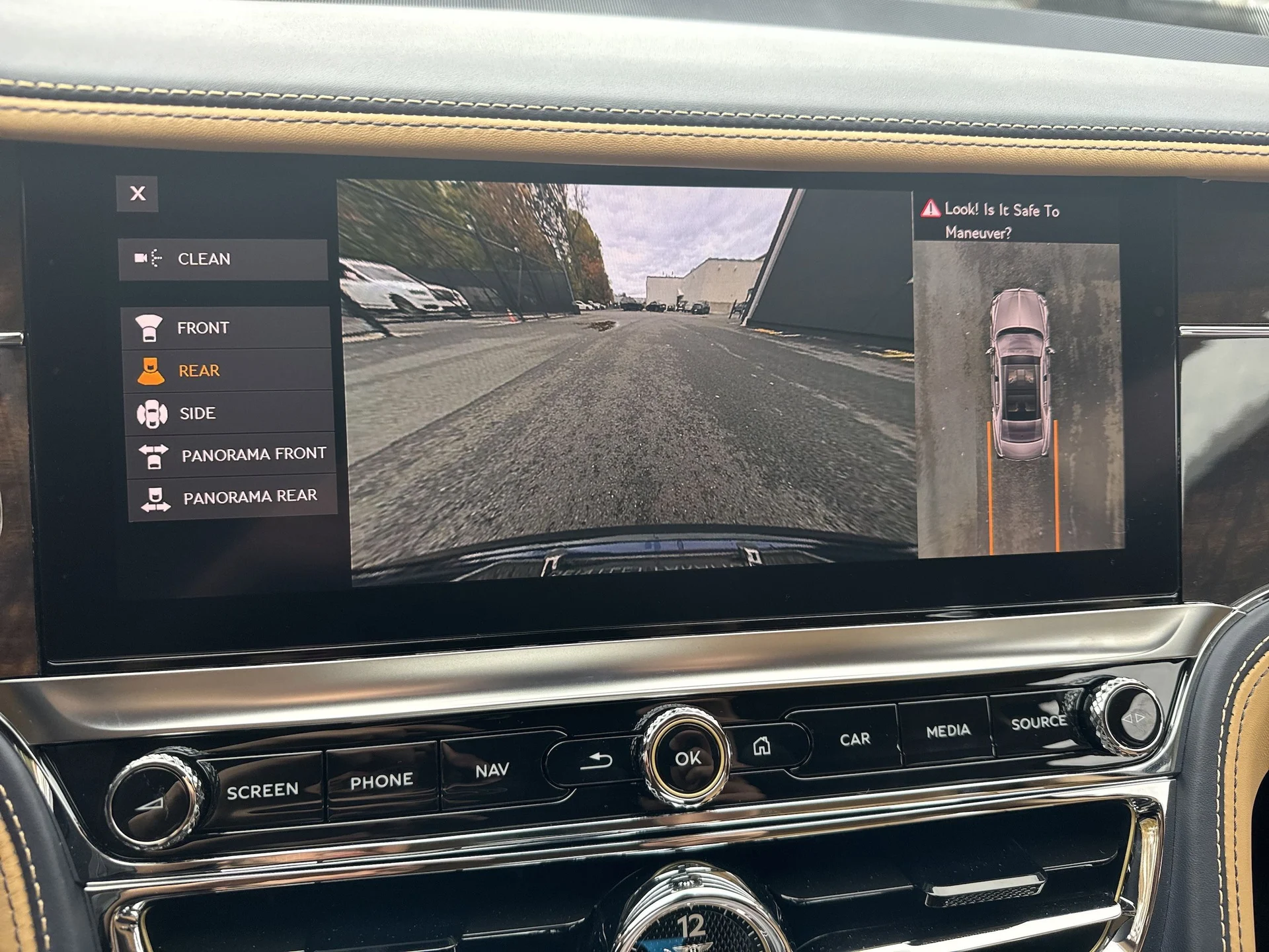 mph026_1062611317_ec21a5696b527031a79c9396b3b1b2fex_becaa51538