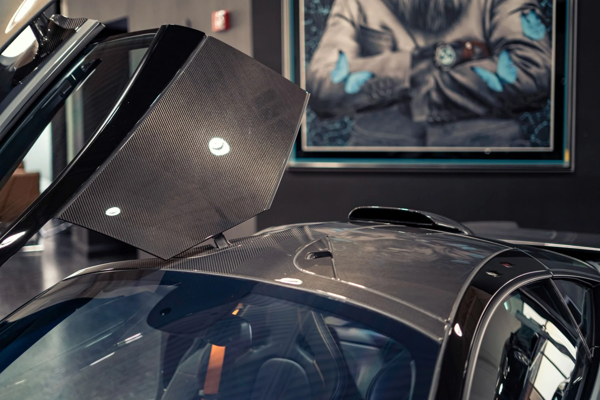 mph026_1065296308_Used_2021_Mc_Laren_765_LT_MSO_Spec_in_Chicane_Grey_w_Roof_Scoop_530_K_MSRP_1778865851_91b498e996