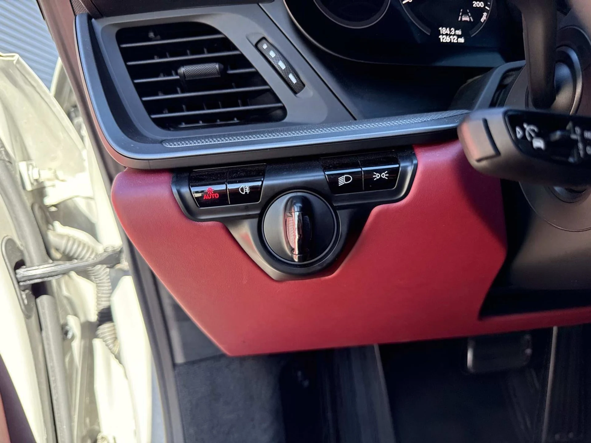 mph026_1068566473_aa2f459d8b4b644248d652826063c722x_eacdfbbf26