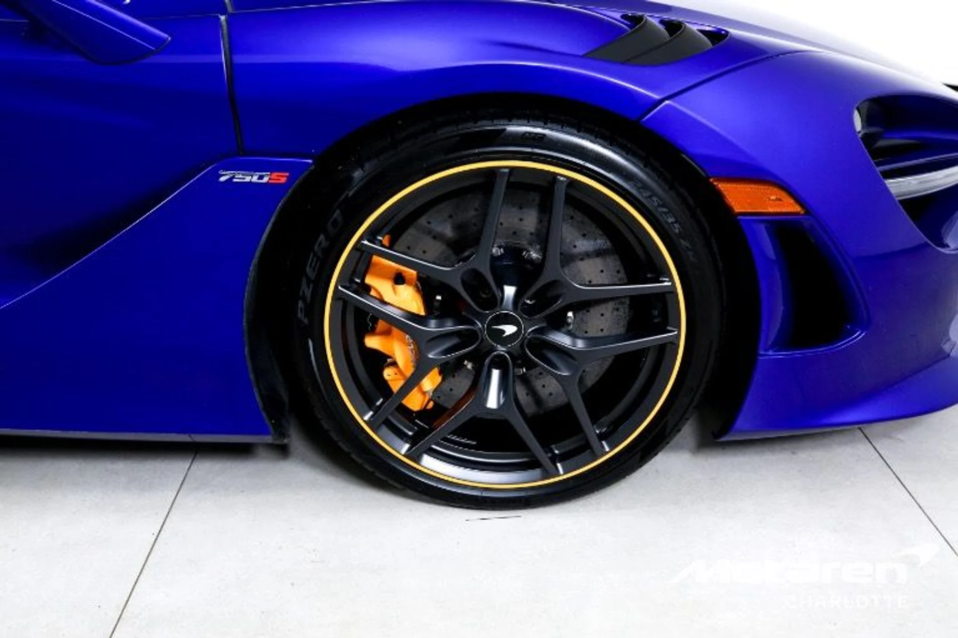 mph026_1076181609_Used_2024_Mc_Laren_750_S_Spider_2f25acb748