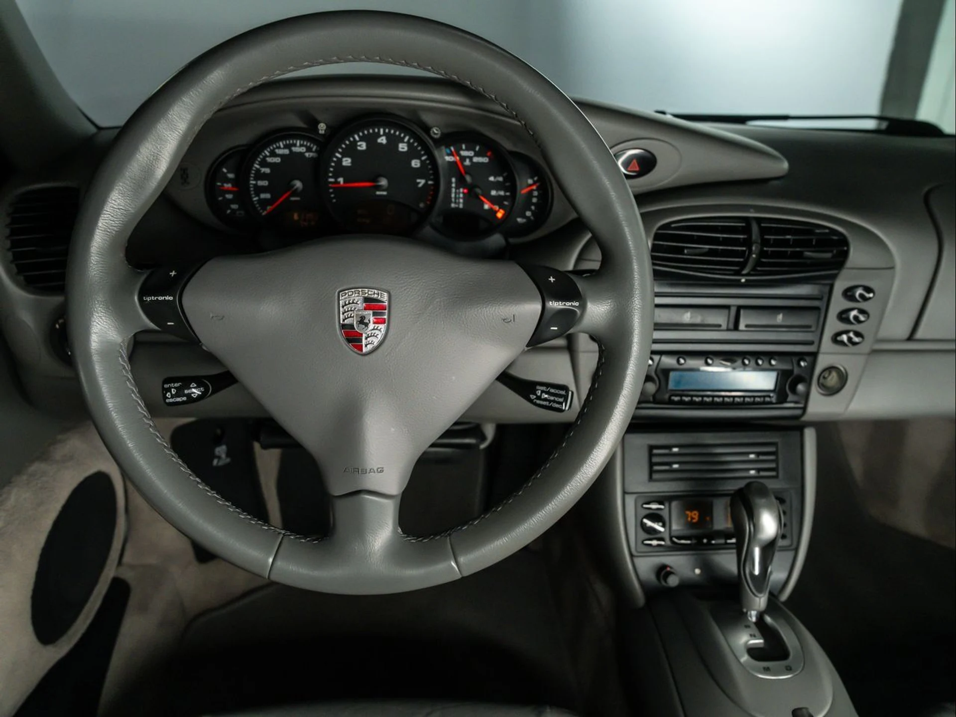 mph026_1088068460_fd51f83aeccb6e22f3b01a22eac475f5_79c1119d19