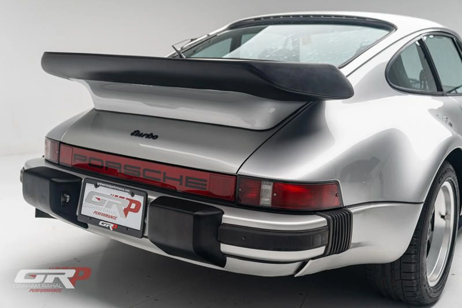 mph026_1093267886_3_C5_A51_EA_C58_E_43_AA_BC_56_BBEA_1_D51_E2_F8_29e7109c71